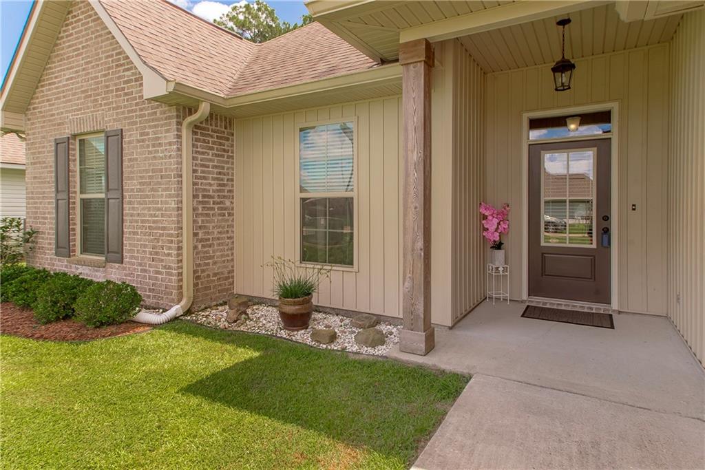 2nd image of 42092 Dothan Pl, Ponchatoula, LA 70454 | MLS# 2571427