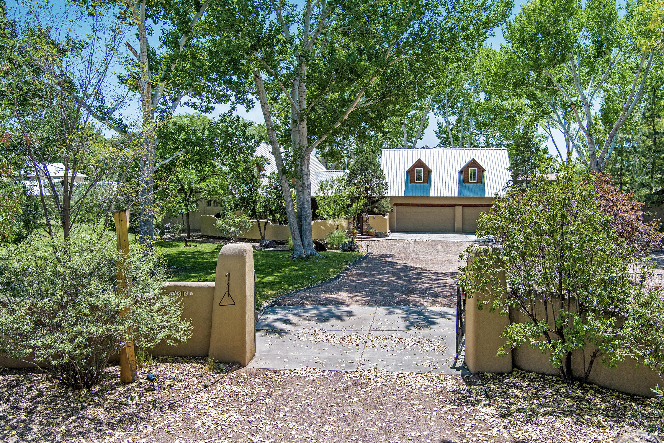Photo 2 of Single family home for sale at 398 Price Ln, Corrales, NM 87048 | MLS# 1109143 | Listing updated on 2026-09-16