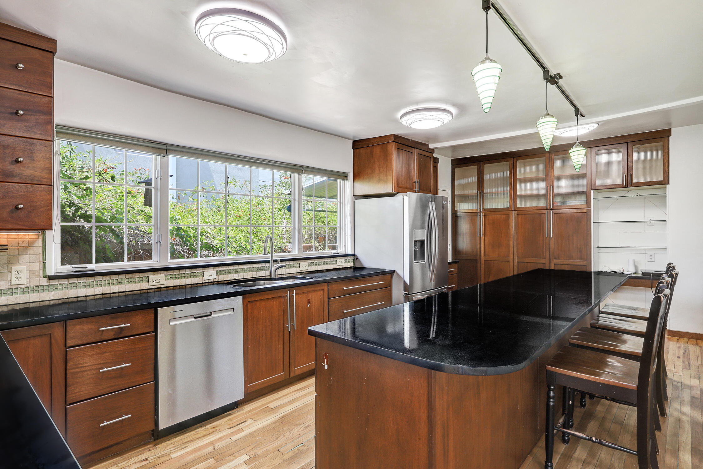 907 Silver Avenue SW 