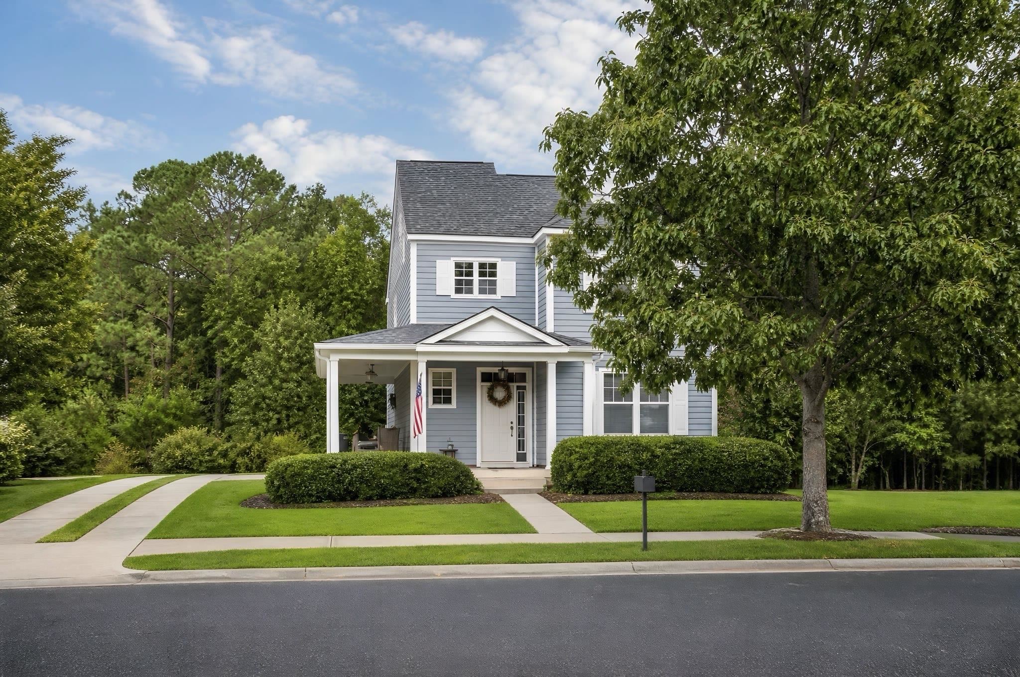 Photo 1 of Single family home for sale at 608 College Park Cir, Bluffton, SC 29909 | MLS# 2620164 | Listing updated on 2026-09-18