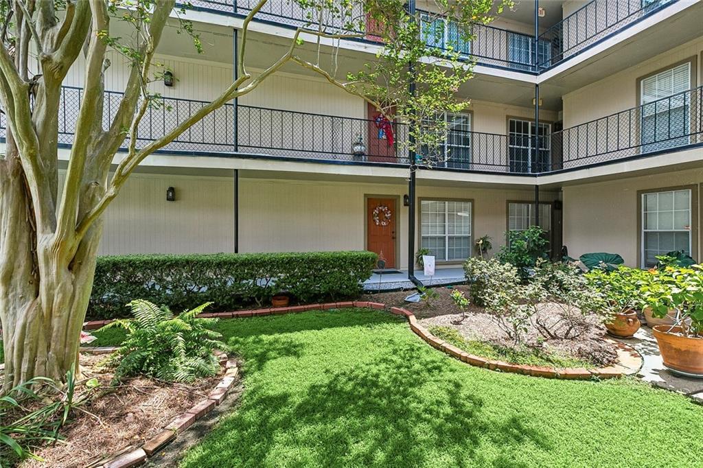Photo 3 of Condo for sale at 2511 Metairie Lawn Dr #113, Metairie, LA 70002 | MLS# 2572533 | Listing updated on 2026-10-10