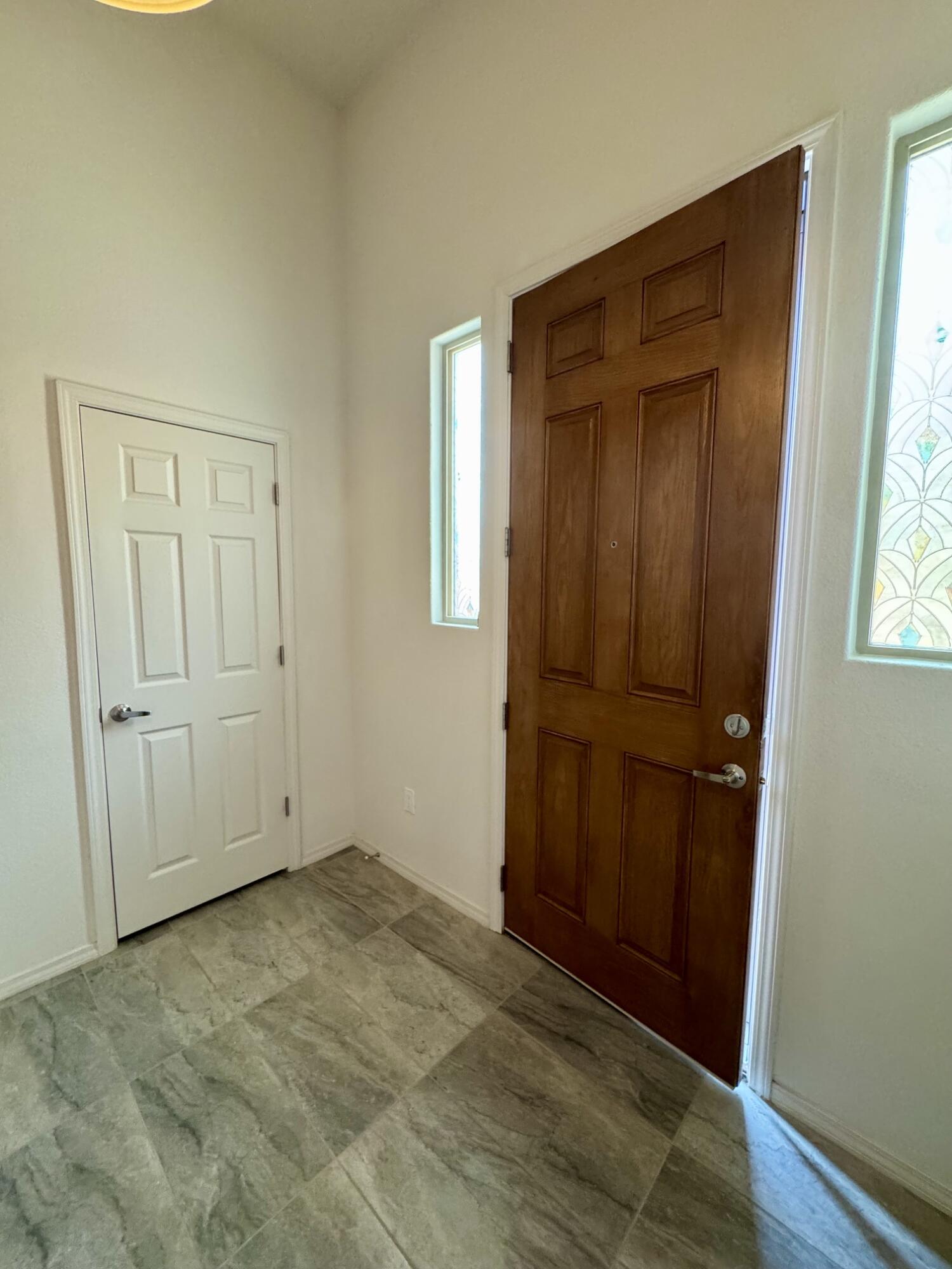 Photo 3 of Single family home for sale at 3245 Oakmount Dr SE, Rio Rancho, NM 87124 | MLS# 1109204 | Listing updated on 2026-10-24