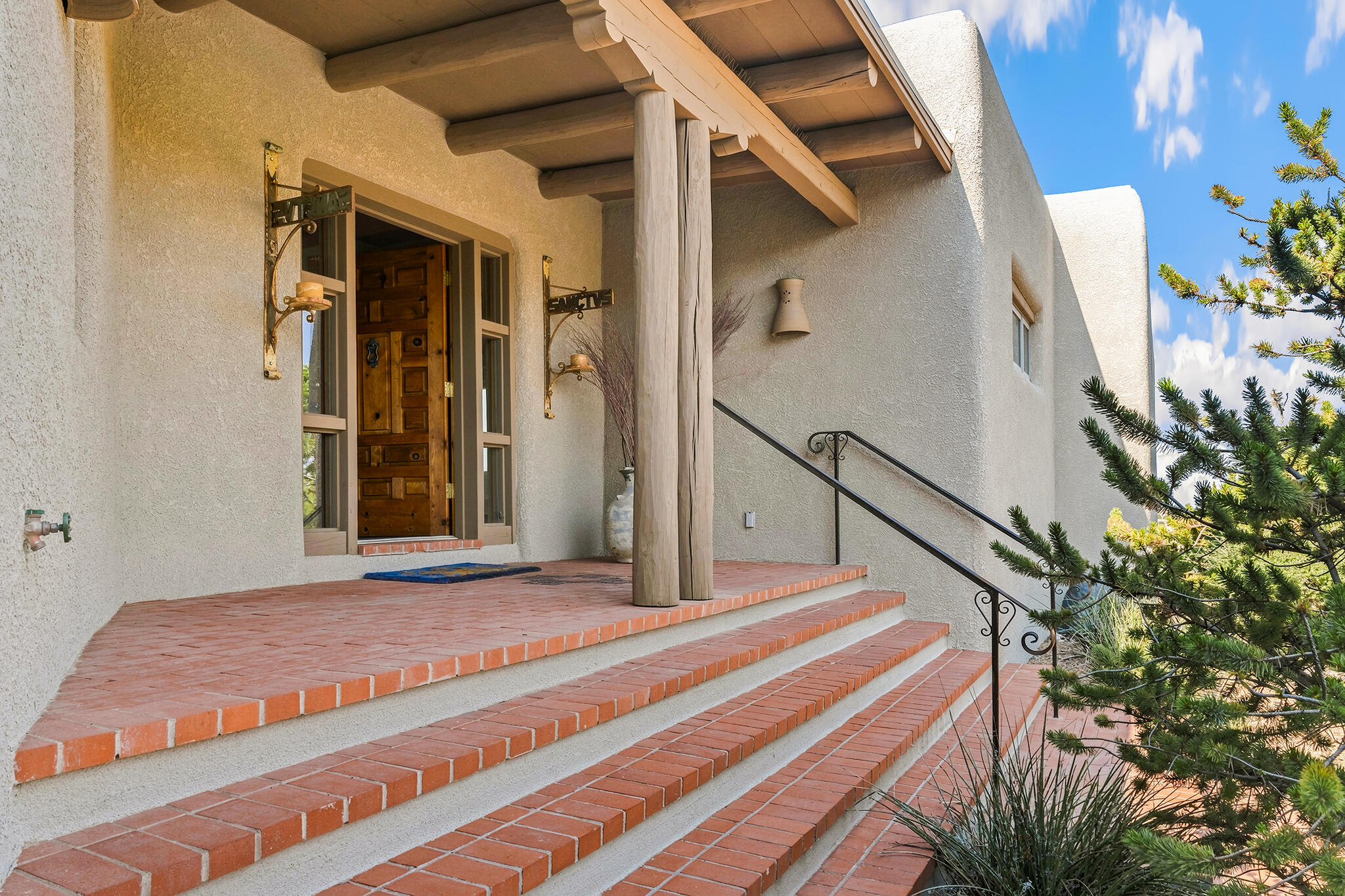 23 Calle Cienega 