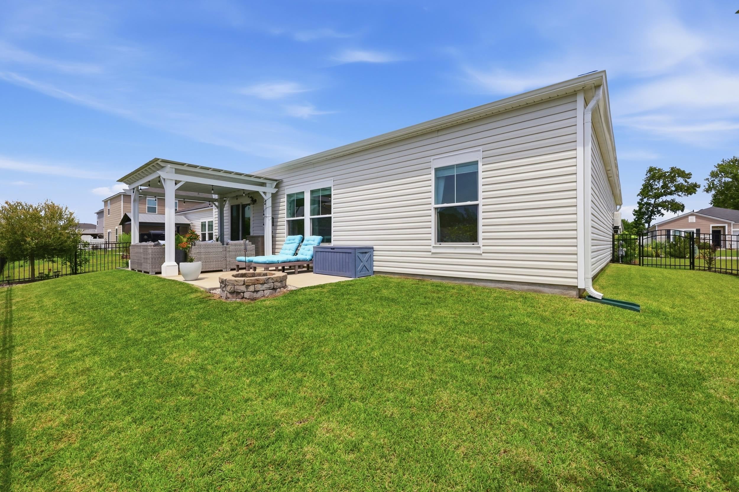 2620240 | Photo 25