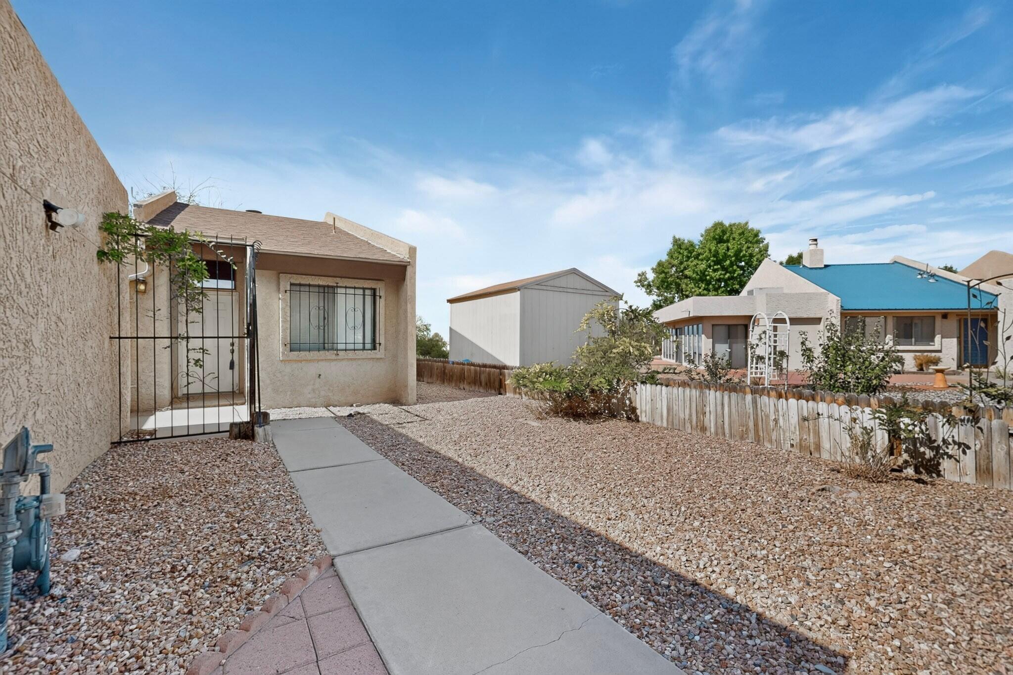 Photo 3 of Single family home for sale at 642 Lakeview Cir SE, Rio Rancho, NM 87124 | MLS# 1109246 | Listing updated on 2026-10-08
