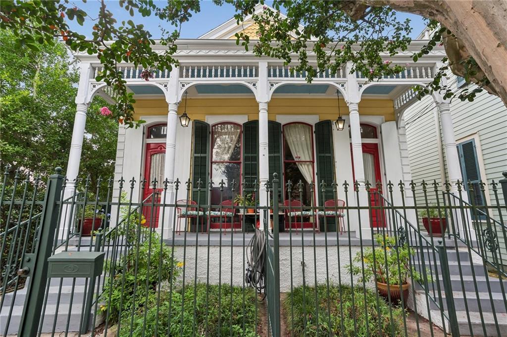 1st image of 2221 23 Laurel St, New Orleans, LA 70130 | MLS# 2571585