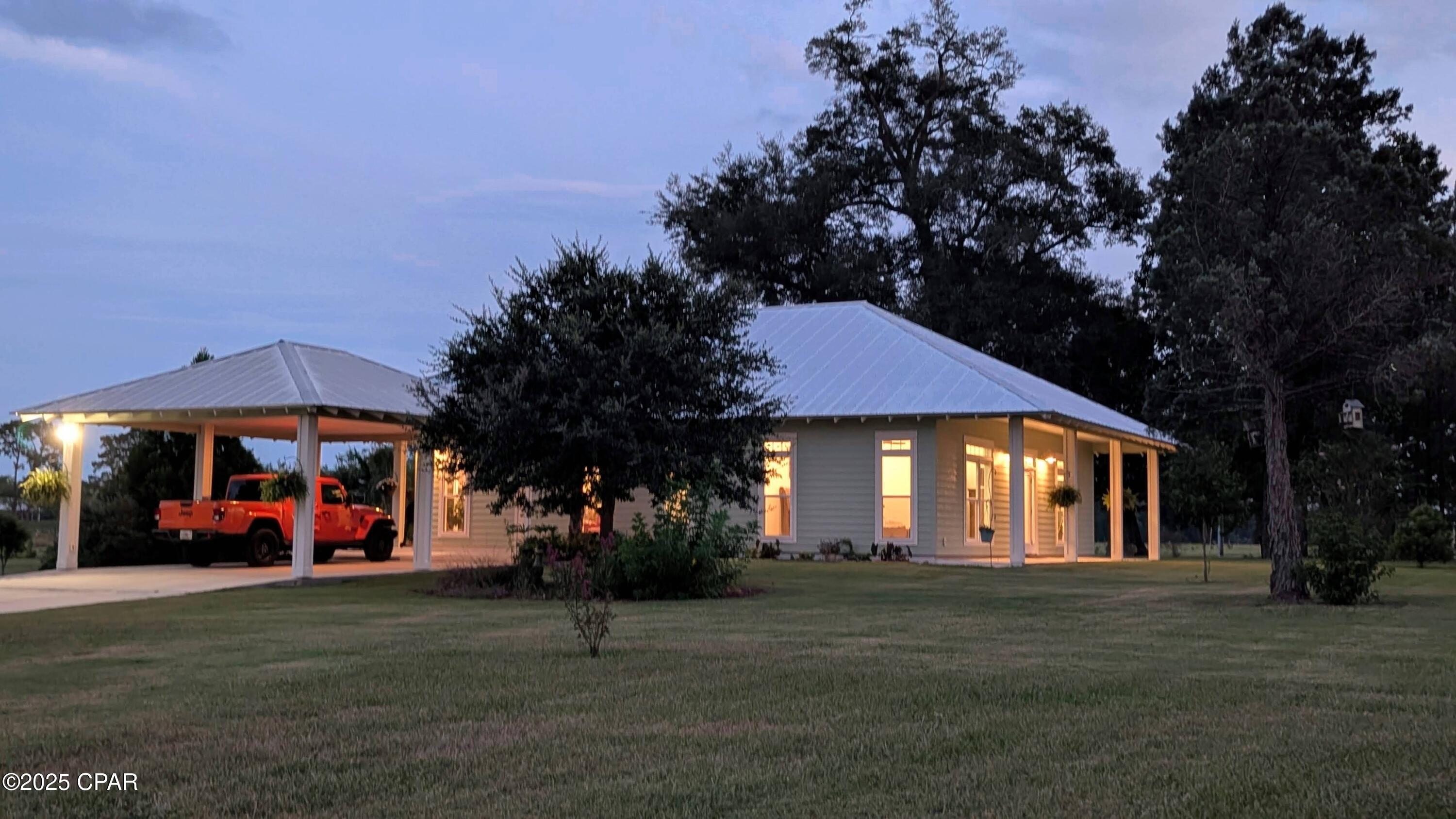 3rd image of 5223-a Palamino Ln, Greenwood, FL 32443 | MLS# 794181