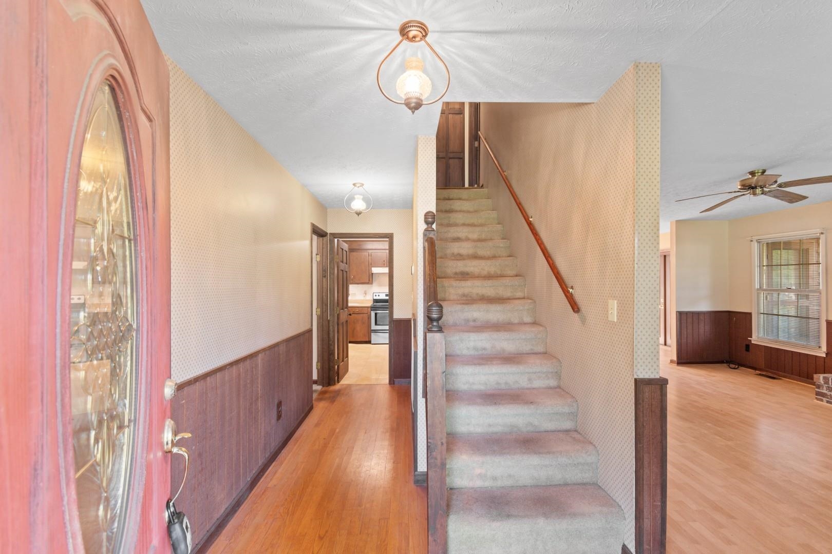 197 Glass Hill Dr.