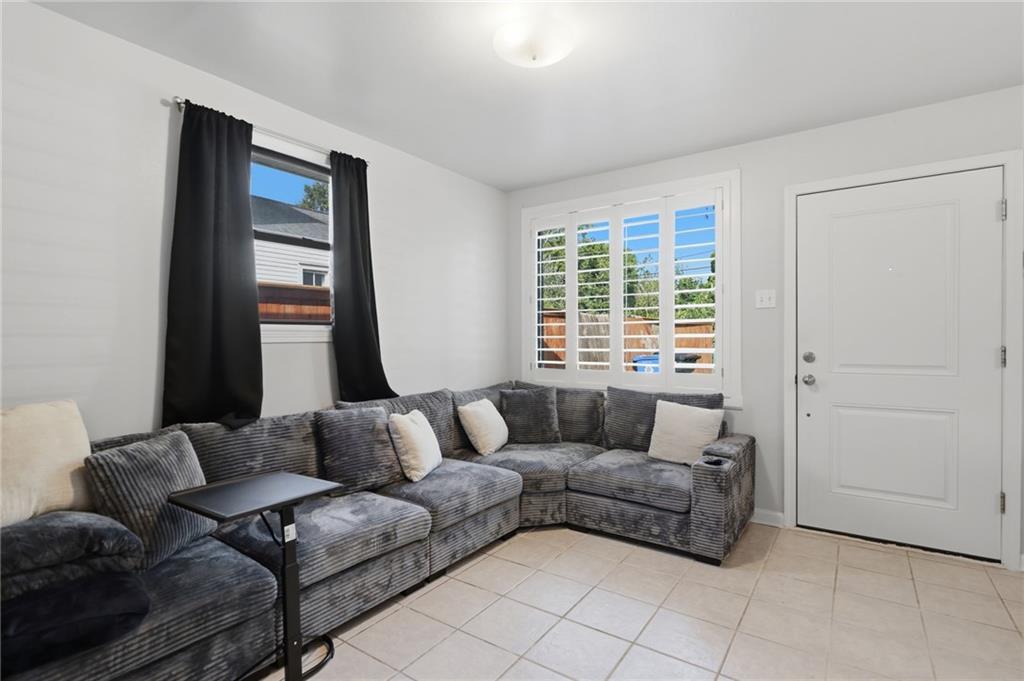 4th image of 421 Tupelo St, New Orleans, LA 70117 | MLS# 2572880