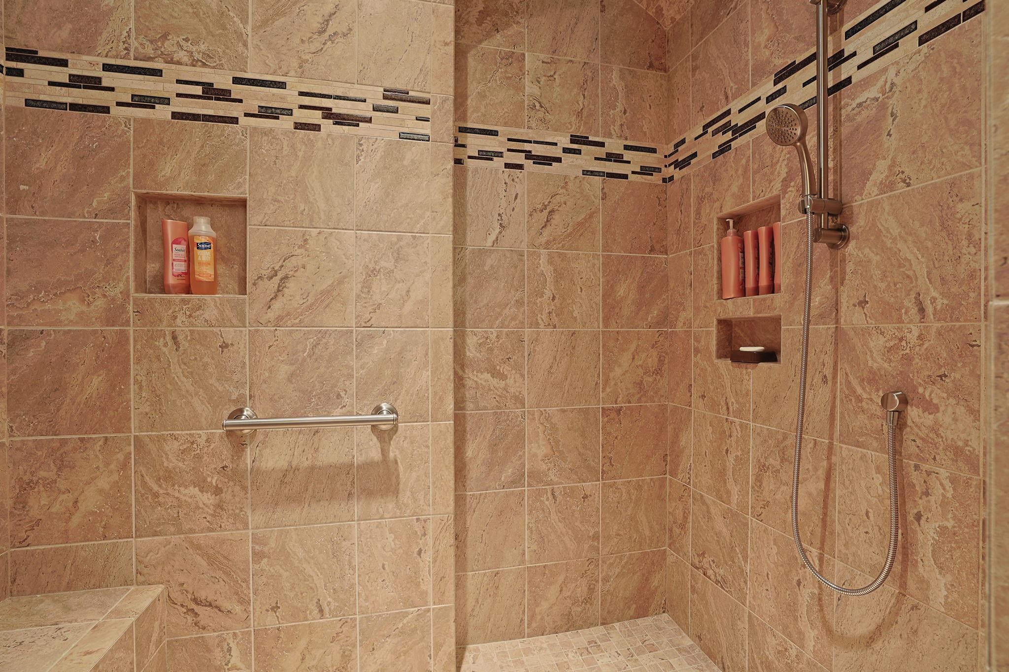 2620411 | Photo 26