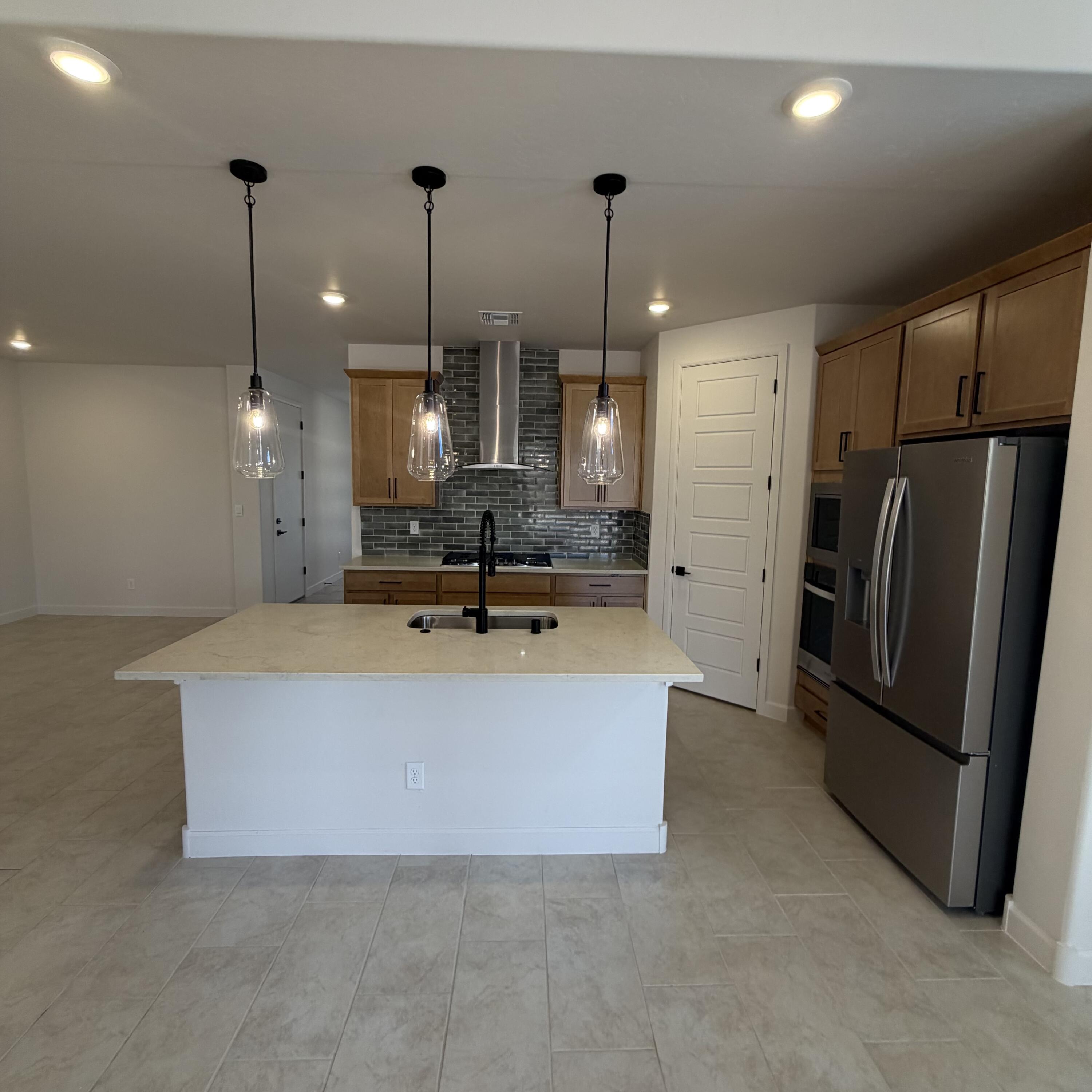 2nd image of 2463 Marble Ave Ne, Rio Rancho, NM 87144 | MLS# 1109405