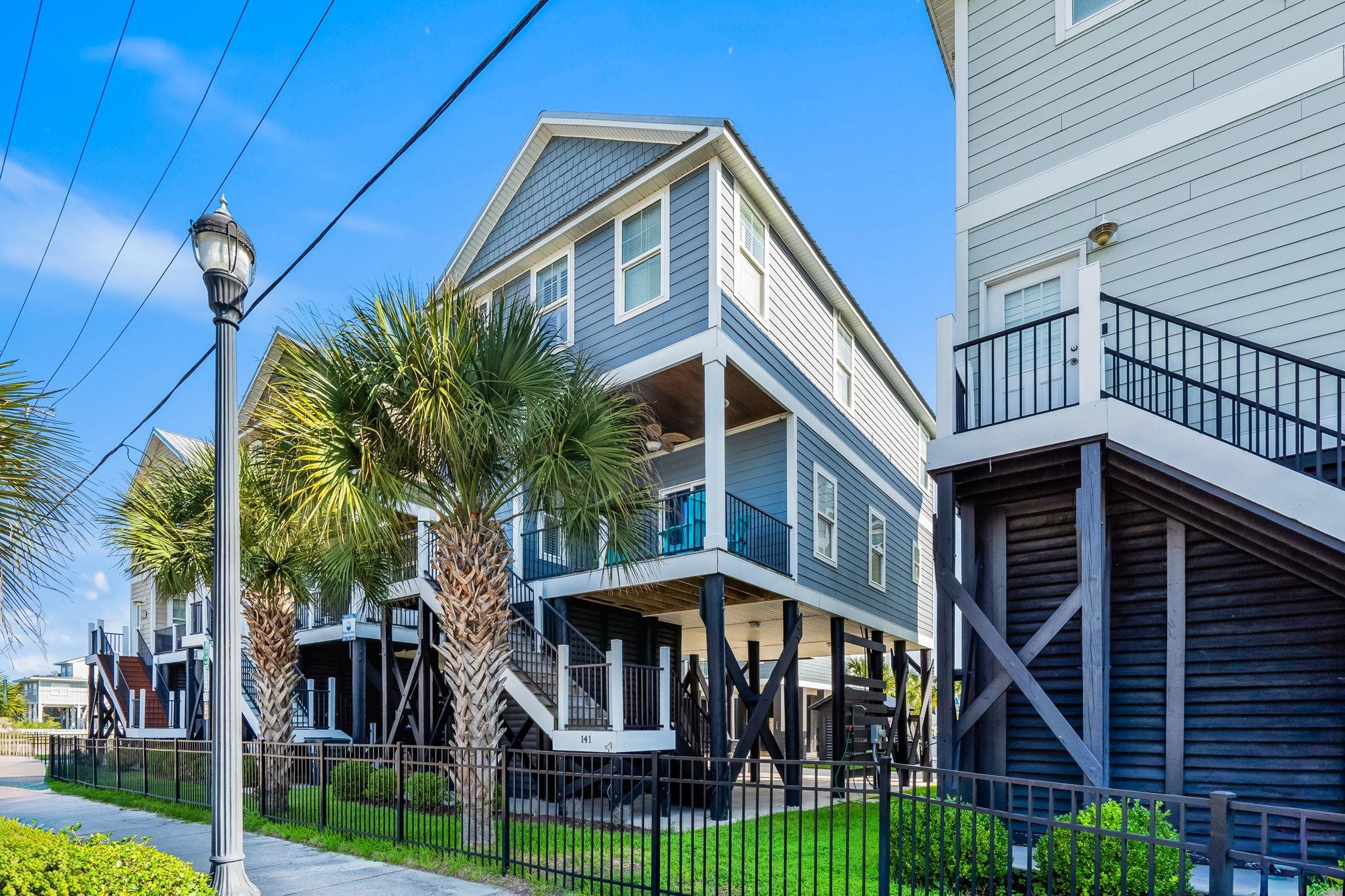 Photo 2 of Single family home for sale at 141 Garden City Retreat Dr, Garden City Beach, SC 29576 | MLS# 2620540 | Listing updated on 2026-09-21