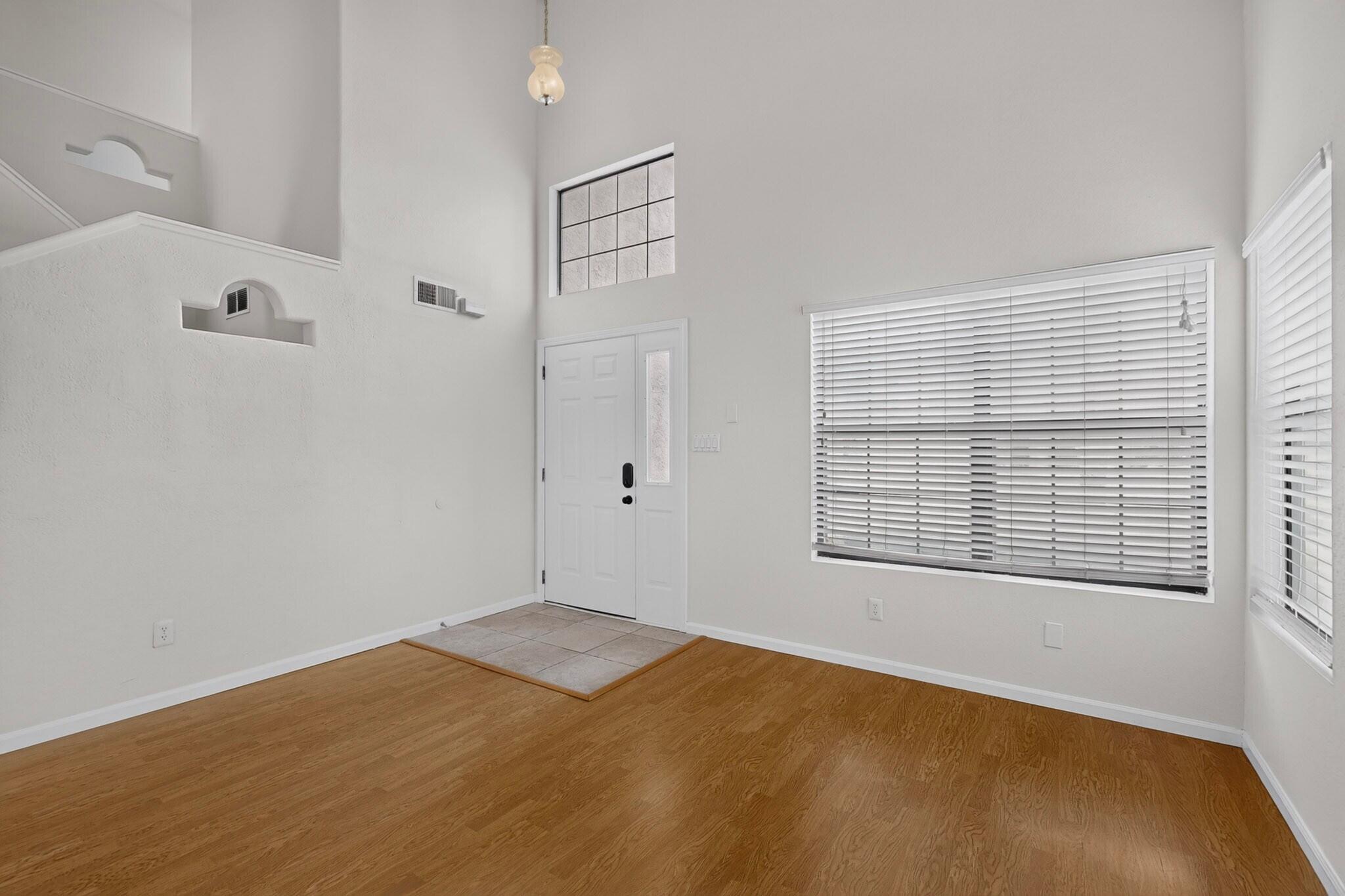 5th image of 7728 William Moyers Ave Ne, Albuquerque, NM 87122 | MLS# 1109431