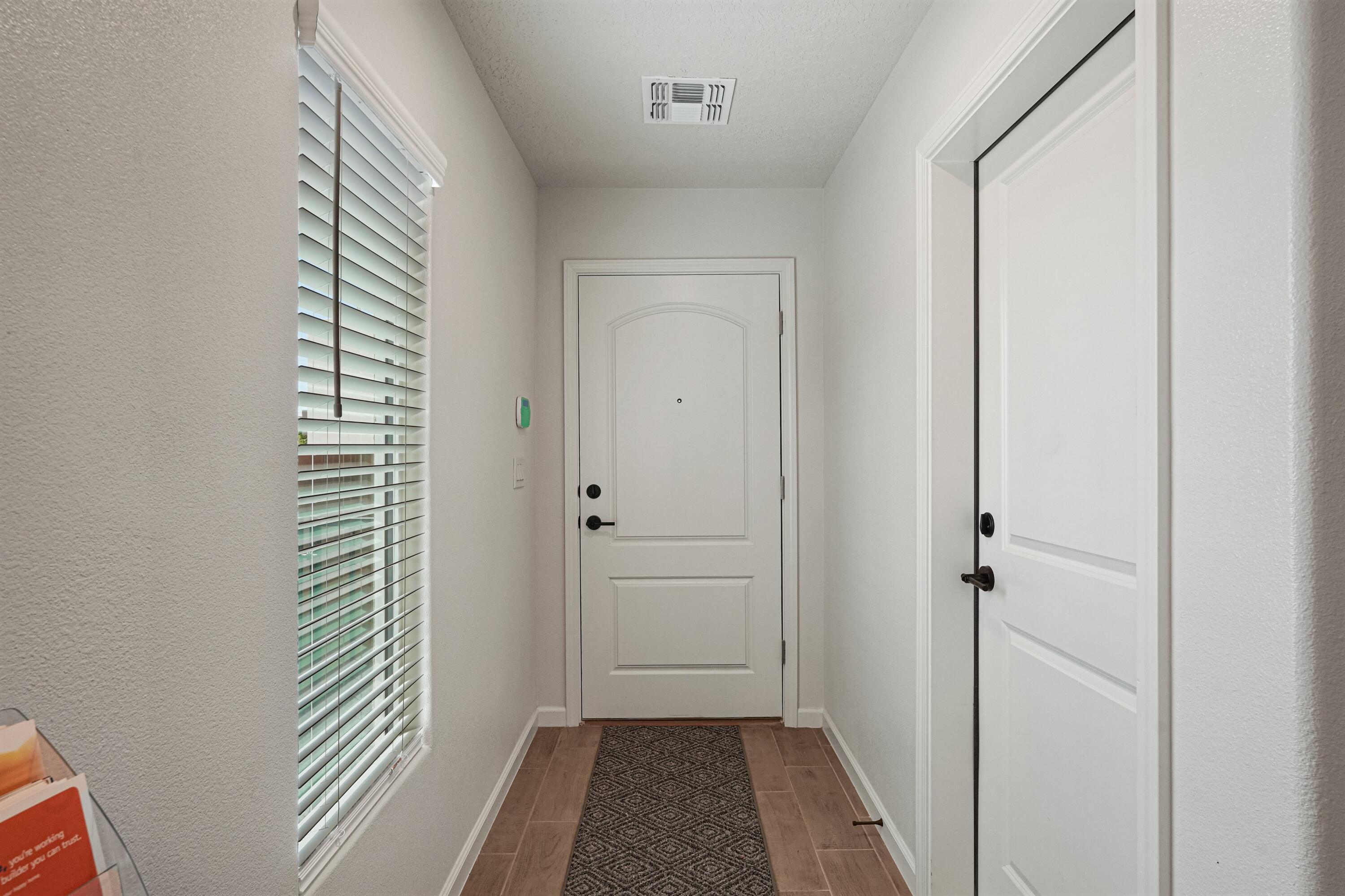 4th image of 4316 Wymont Cir Ne, Albuquerque, NM 87109 | MLS# 1109432