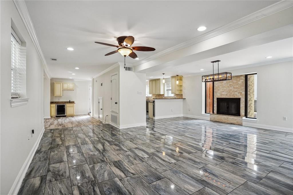 5th image of 303 Metairie Lawn Dr, Metairie, LA 70001 | MLS# 2573338