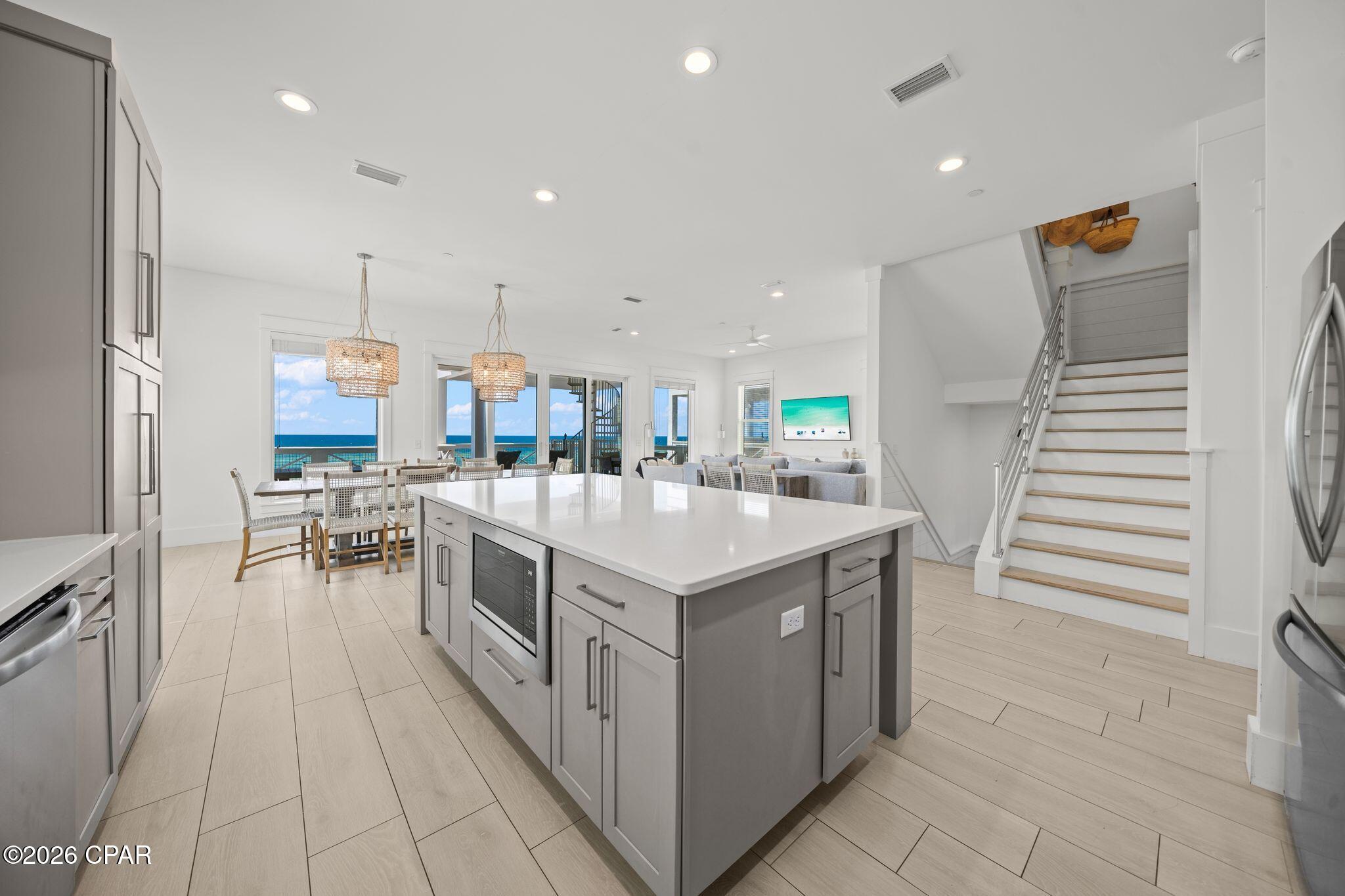 22339 Front Beach Road, Panama City Beach, FL 32413 thumbnail, photo 19 of 74