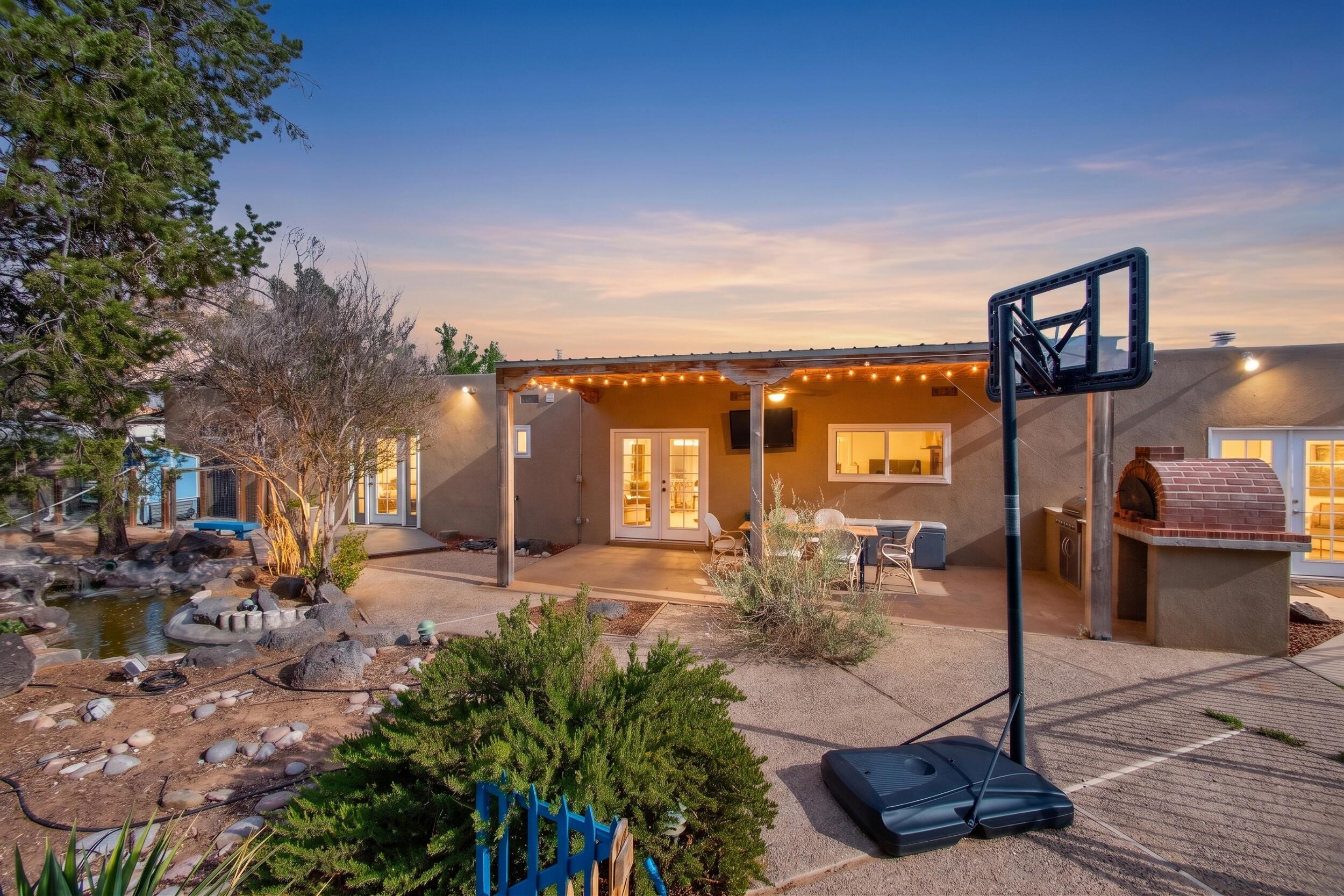 image of 911 Palmas Altas Dr Se, Rio Rancho, NM 87124 | MLS# 1109451