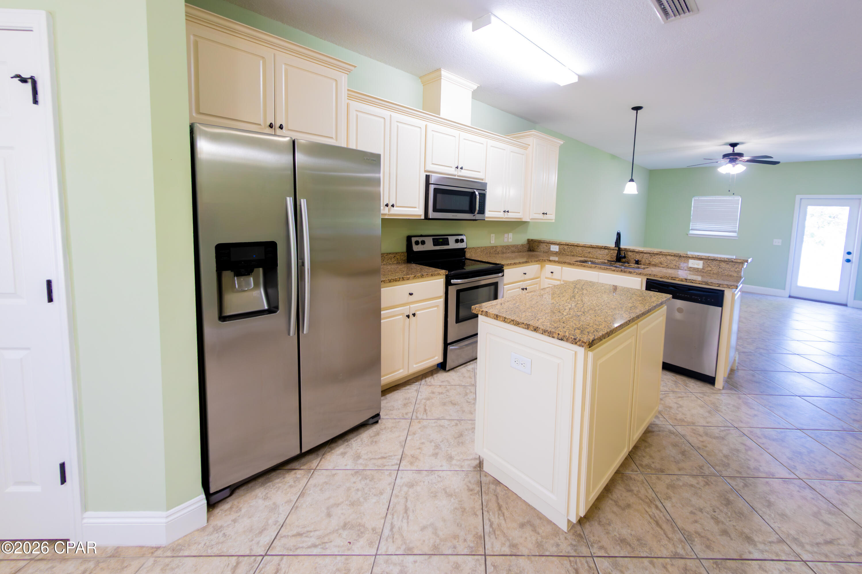 1741 Annabellas Drive, Panama City Beach, FL 32407 thumbnail, photo 8 of 34