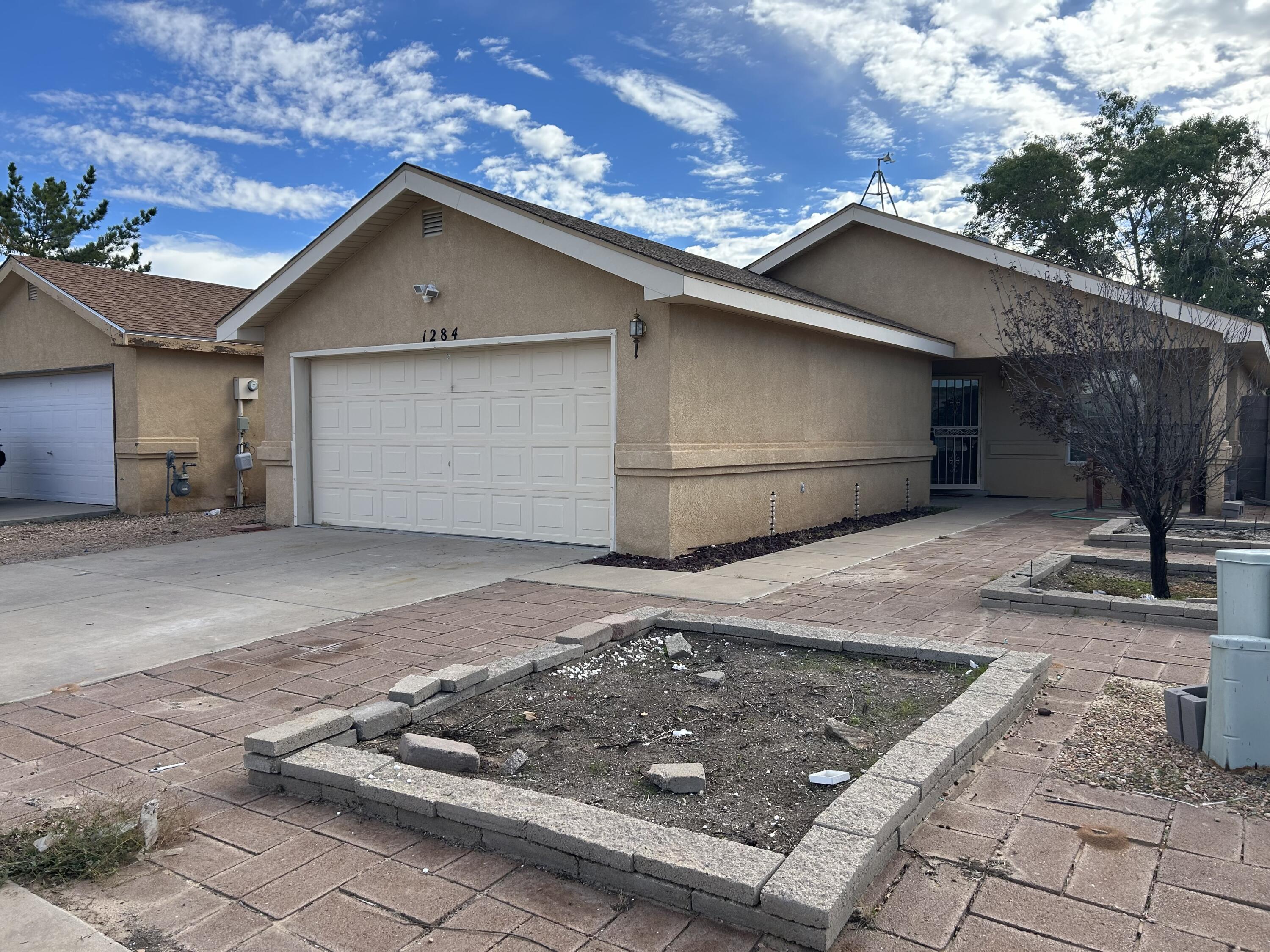 Photo 1 of Townhouse for sale at 1284 Pandora Dr Sw, Los Lunas, NM 87031 | MLS# 1109454 | Listing updated on 2026-10-09