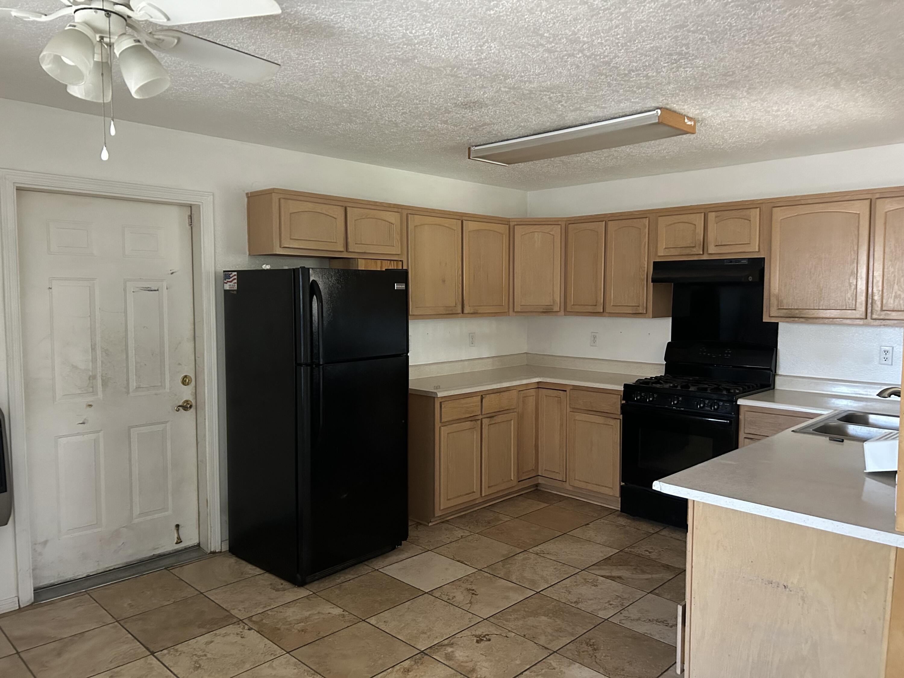 Photo 3 of Townhouse for sale at 1284 Pandora Dr Sw, Los Lunas, NM 87031 | MLS# 1109454 | Listing updated on 2026-10-09