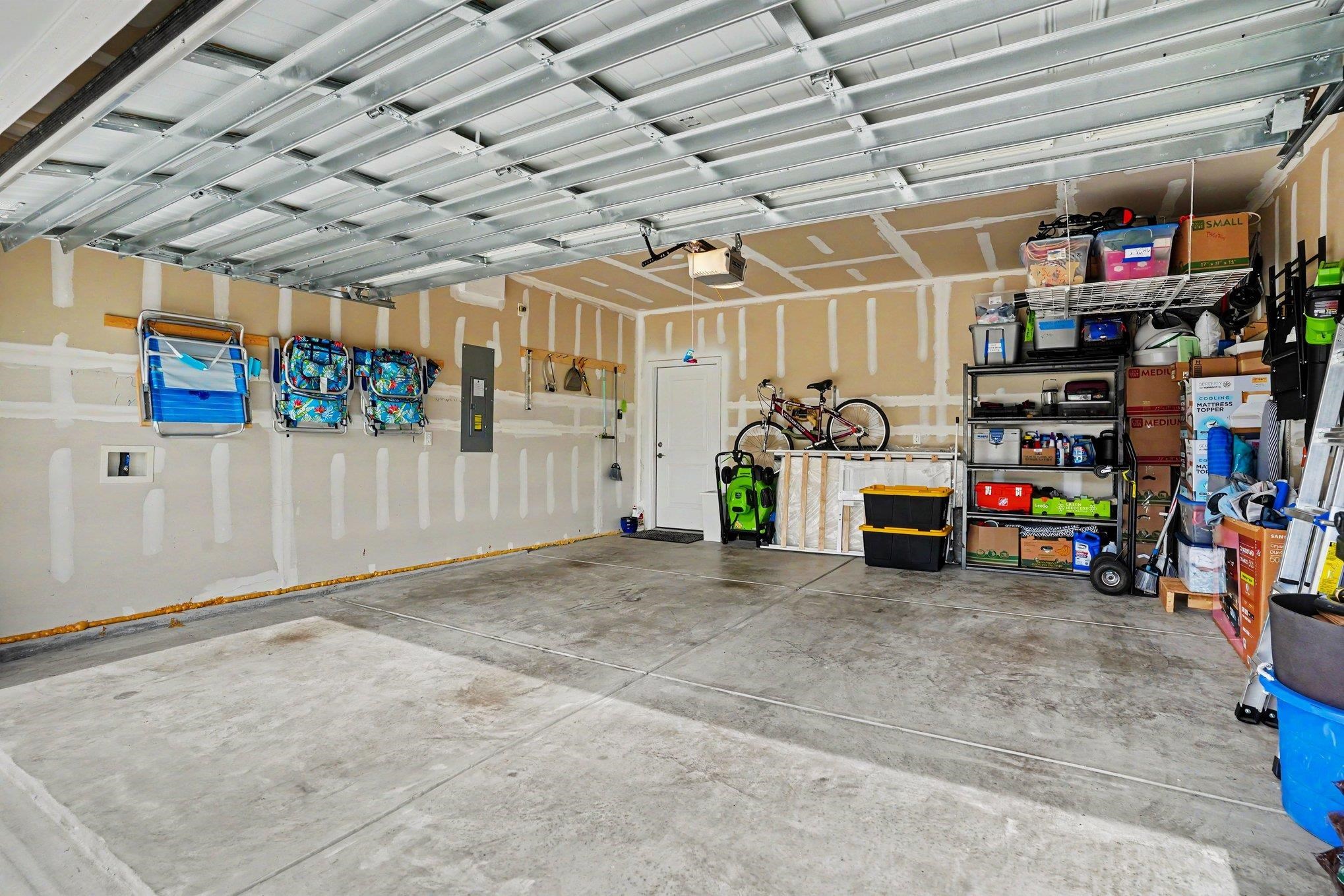 2620282 | Photo 22