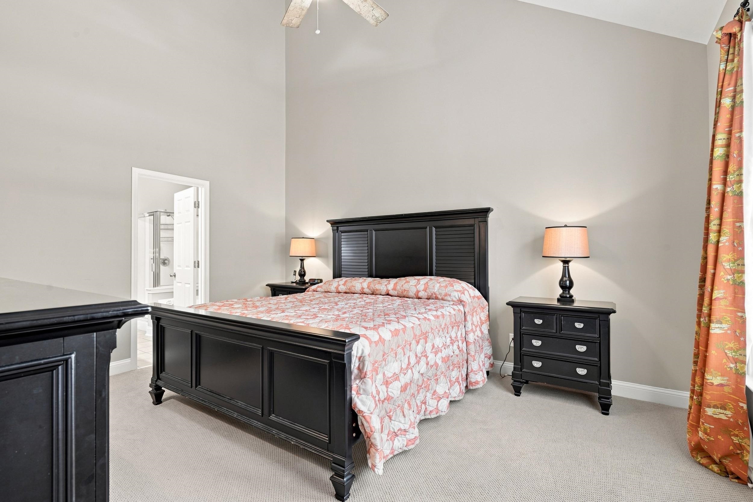 6014 Catalina Dr. 