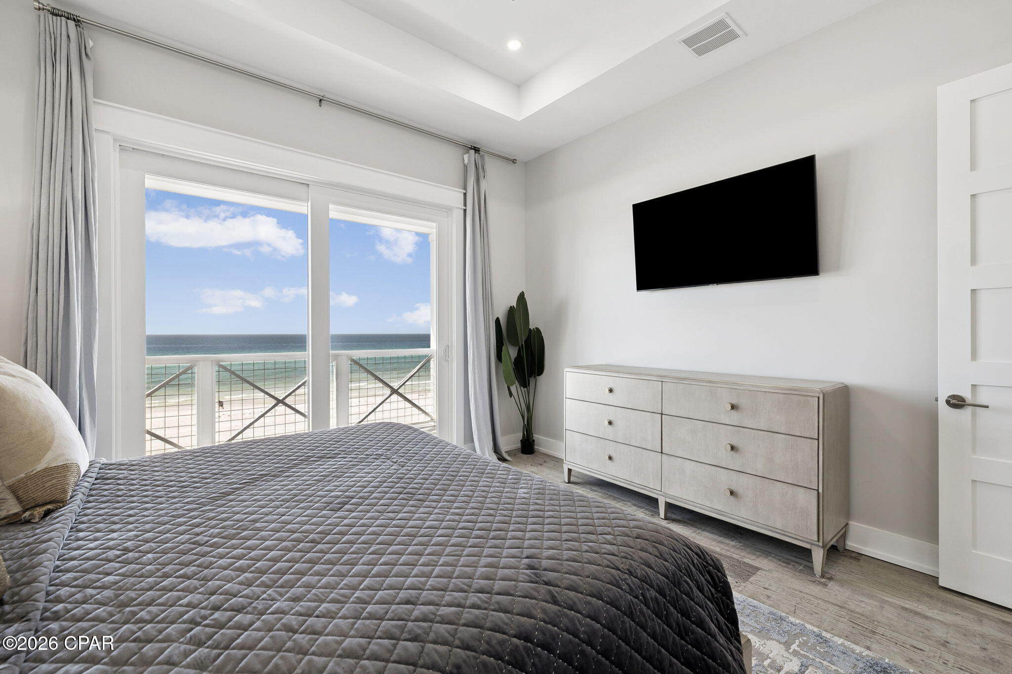 16525 Front Beach Road, Panama City Beach, FL 32413 thumbnail, photo 34 of 57