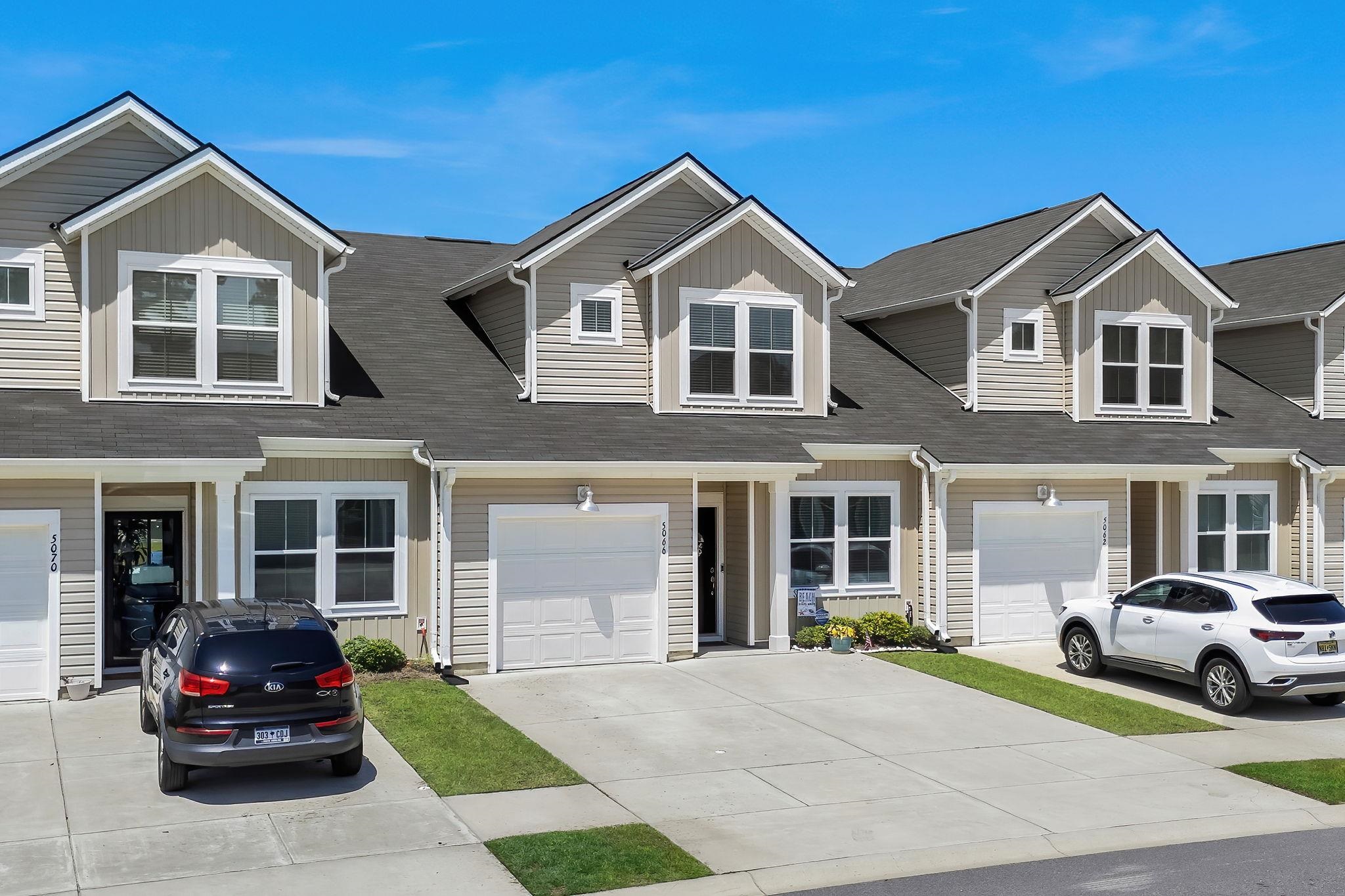 Photo 3 of Townhouse for sale at 5066 Georgetown Dr #5066, Myrtle Beach, SC 29579 | MLS# 2620665 | Listing updated on 2026-10-26
