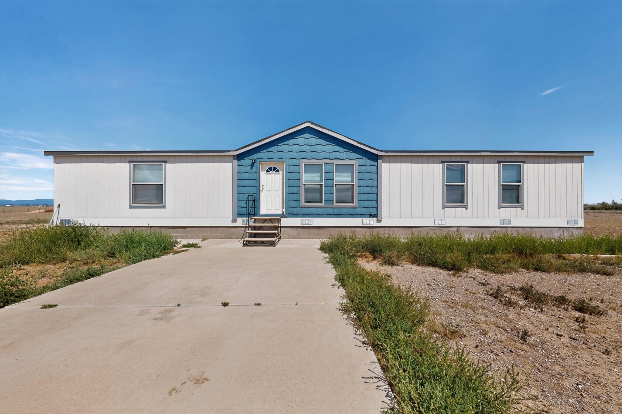 Photo 3 of Manufactured home for sale at 13 Windswept Rd, Moriarty, NM 87035 | MLS# 1109561 | Listing updated on 2026-09-18