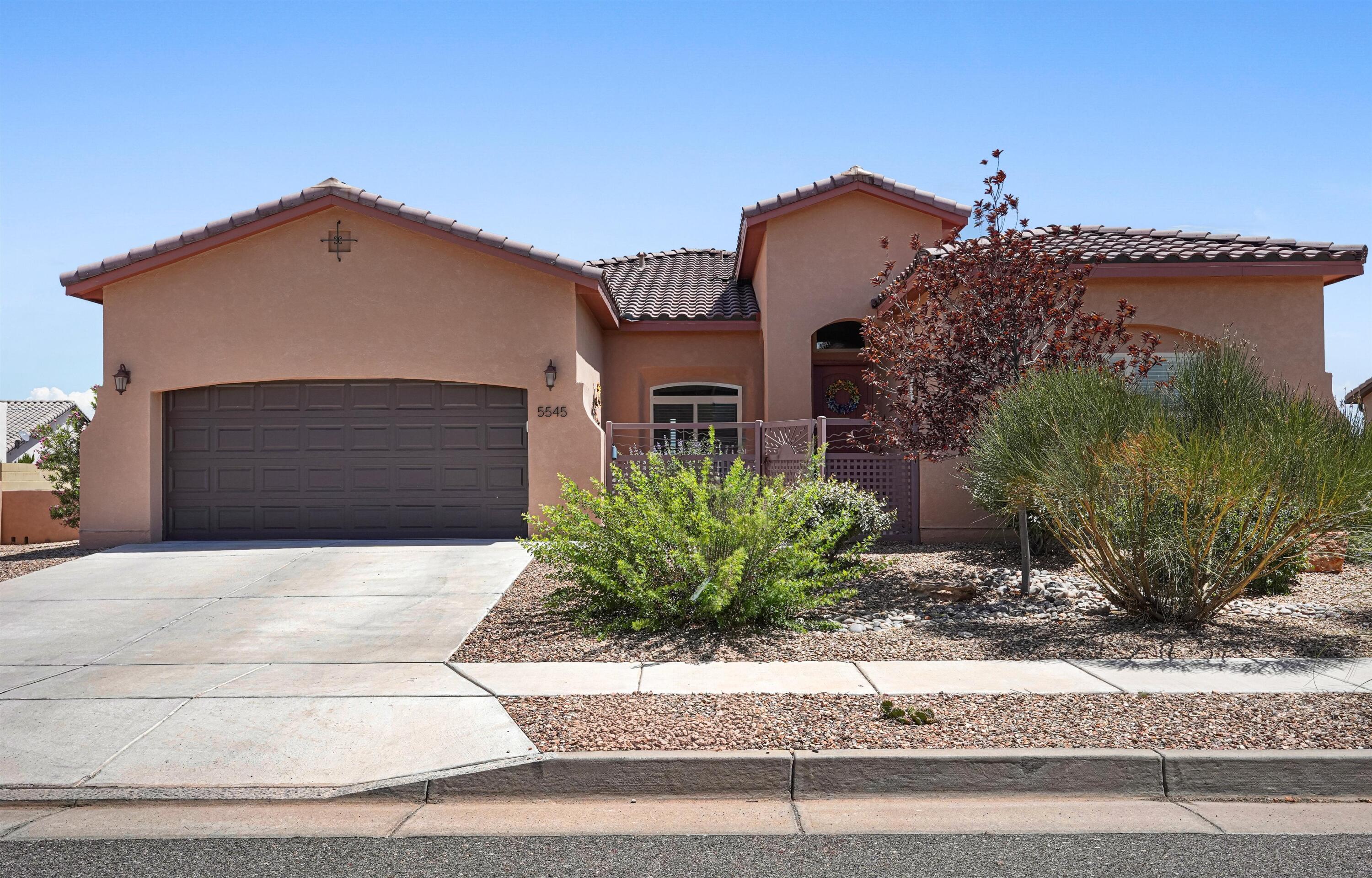 Photo 2 of Single family home for sale at 5545 Pikes Peak Loop Ne, Rio Rancho, NM 87144 | MLS# 1109571 | Listing updated on 2026-10-07