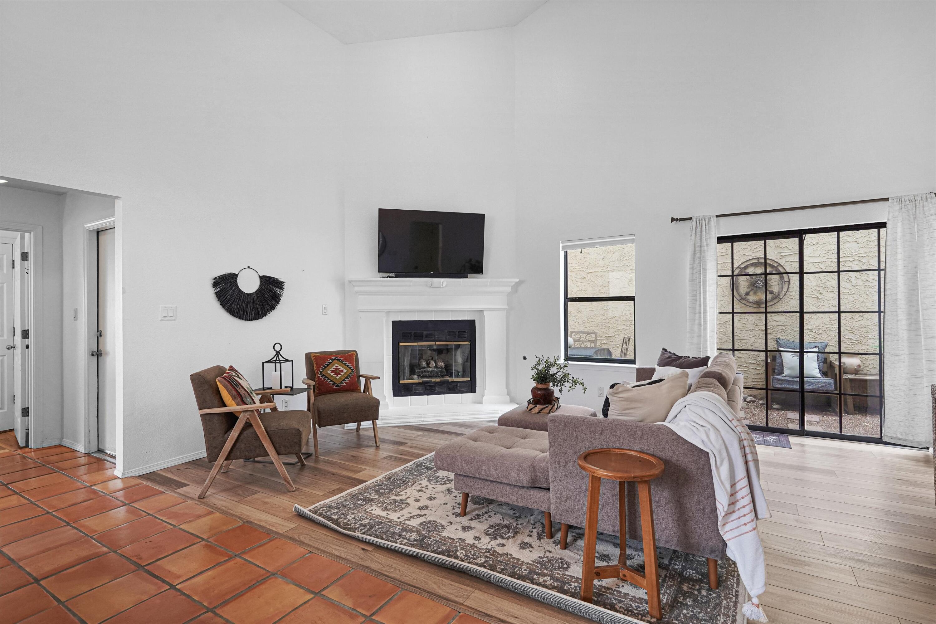 2nd image of 6213 Academy Ridge Ct Ne, Albuquerque, NM 87111 | MLS# 1109593