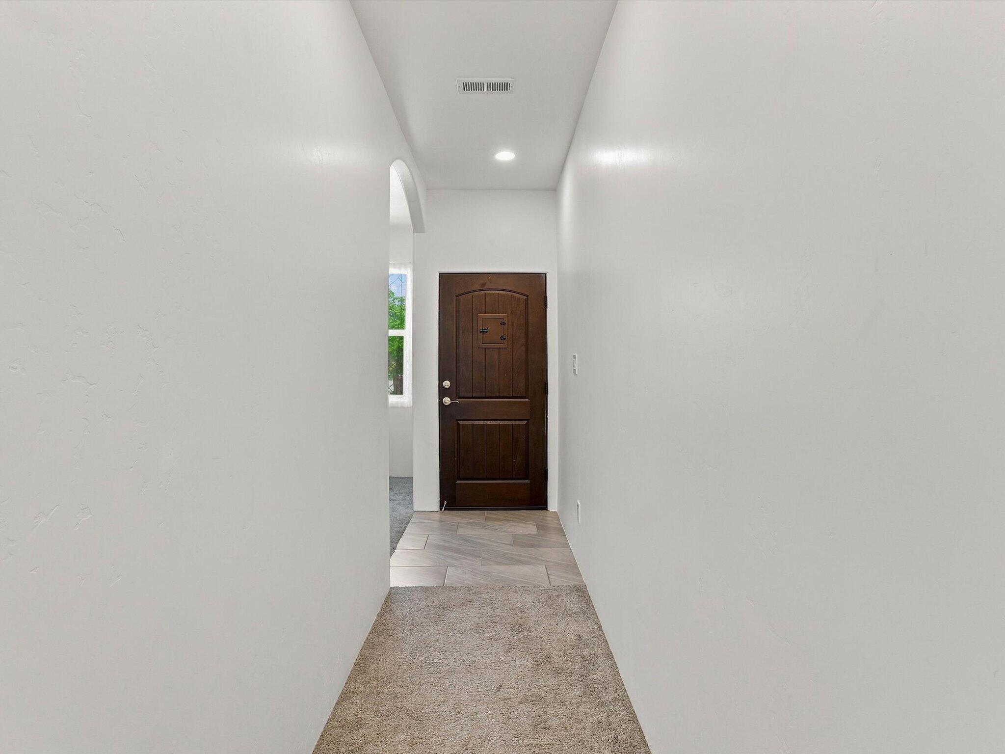 3rd image of 3932 Jaxson Ln, Santa Fe, NM 87507 | MLS# 1109615