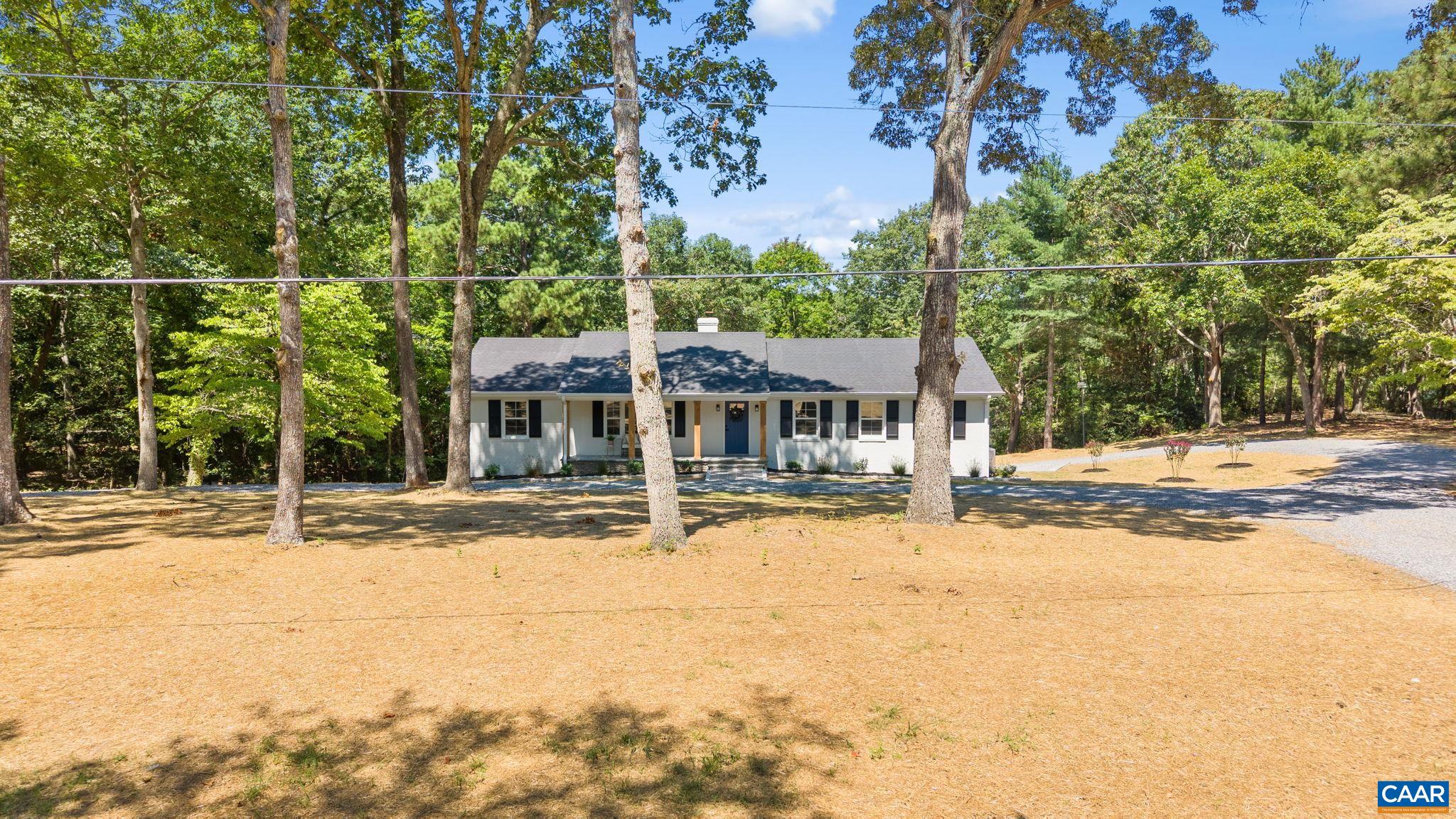  379 MALLARD DR Hardyville, VA 23070 