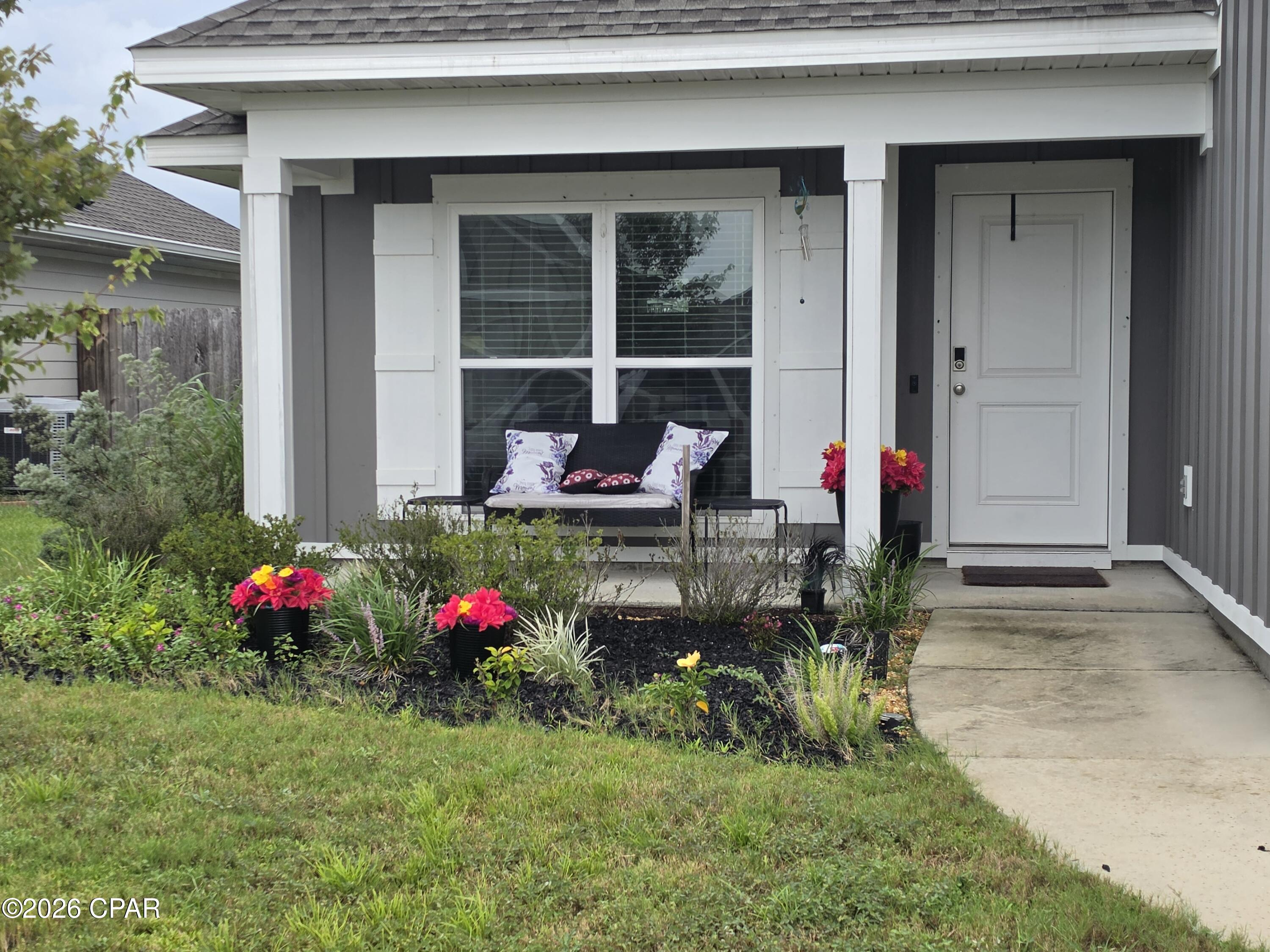 Photo 3 of Single family home for sale at 214 Bayou Bend Ln, Panama City, FL 32404 | MLS# 794411 | Listing updated on 2026-09-17