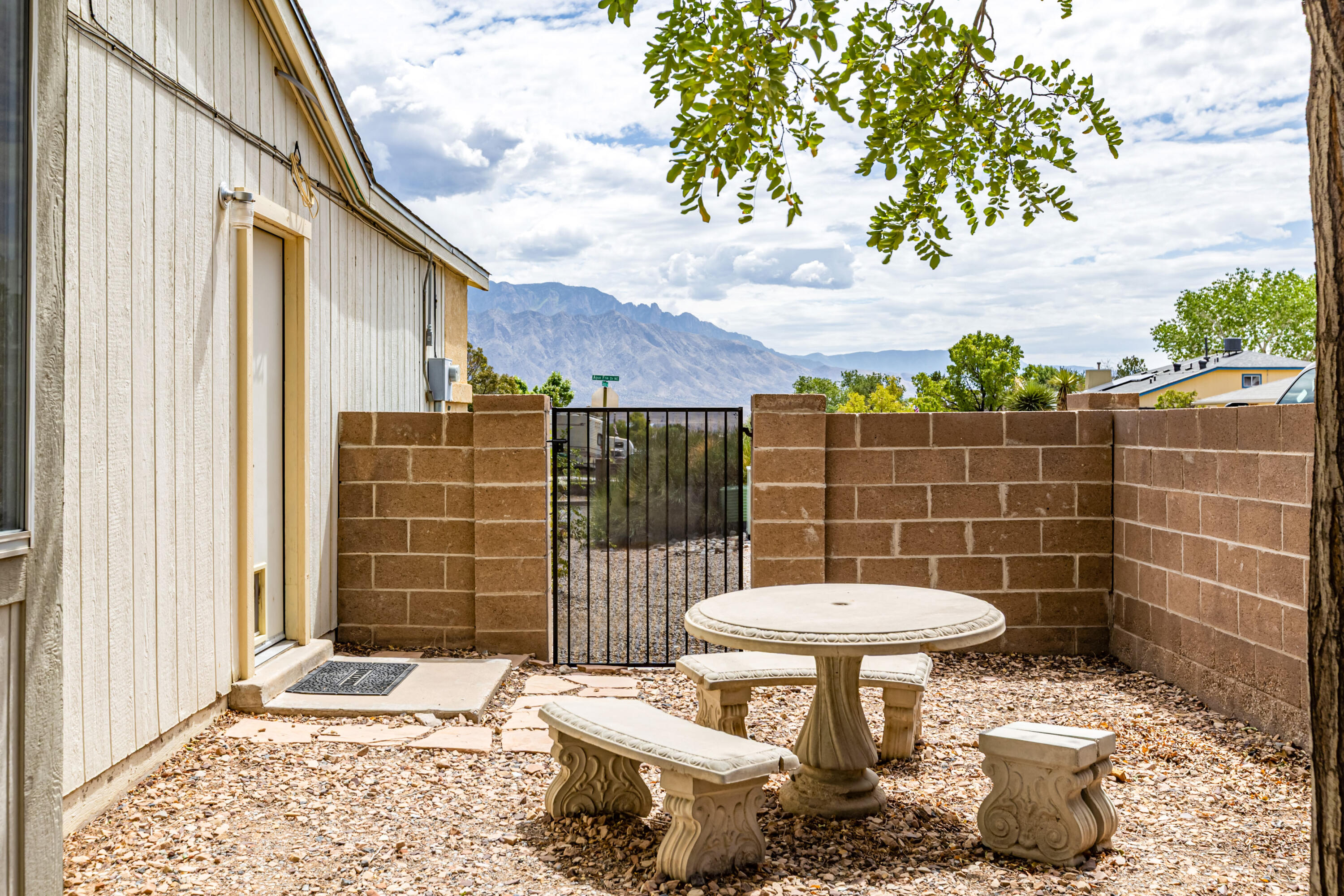 25th image of 2405 Agua Fria Dr Ne, Rio Rancho, NM 87144 | MLS# 1109626
