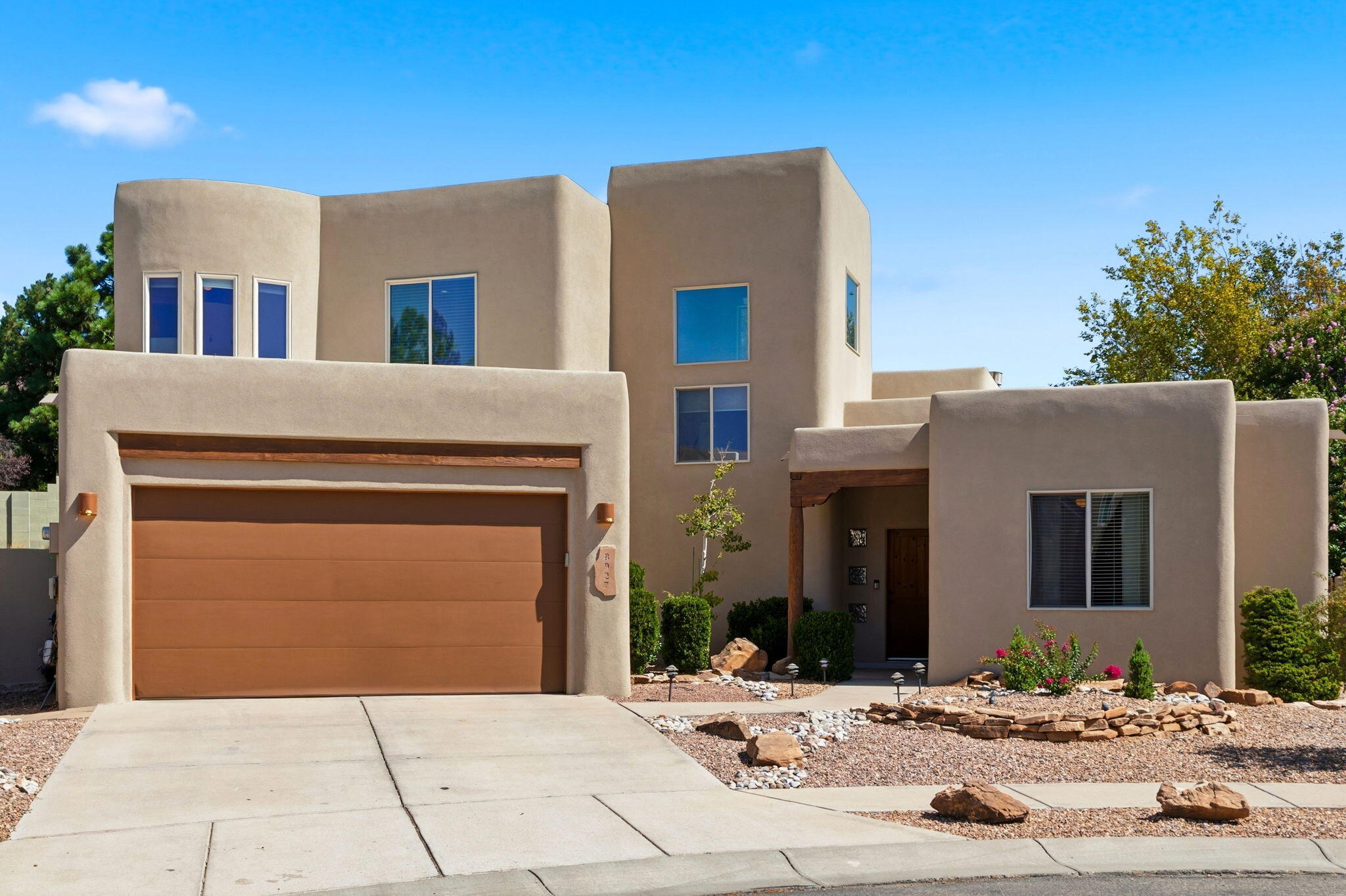 1st image of 8927 Helmick Pl Ne, Albuquerque, NM 87122 | MLS# 1109632