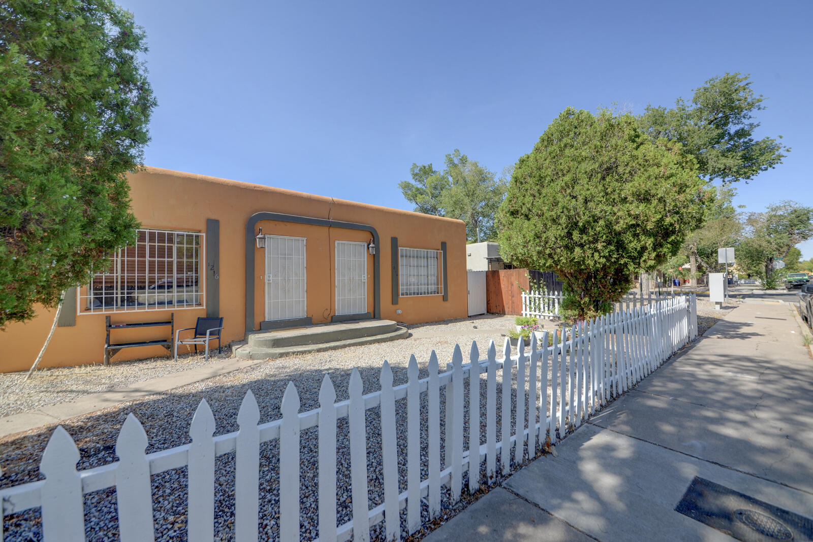 3rd image of 1216 Coal Ave Sw, Albuquerque, NM 87102 | MLS# 1109687