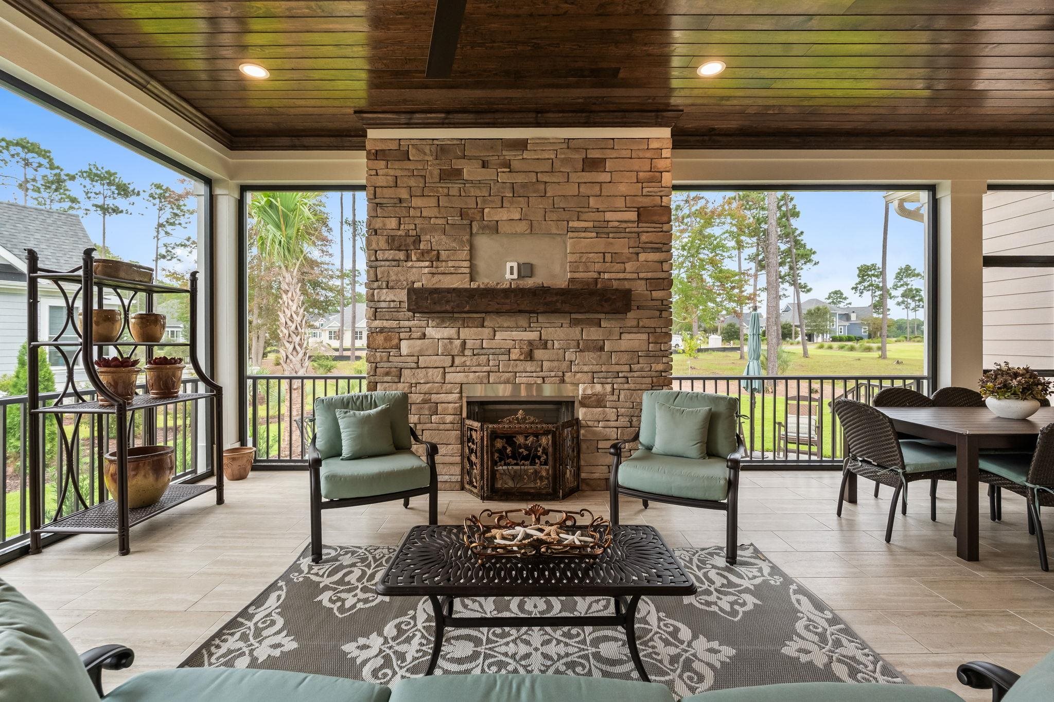2620877 | Photo 63