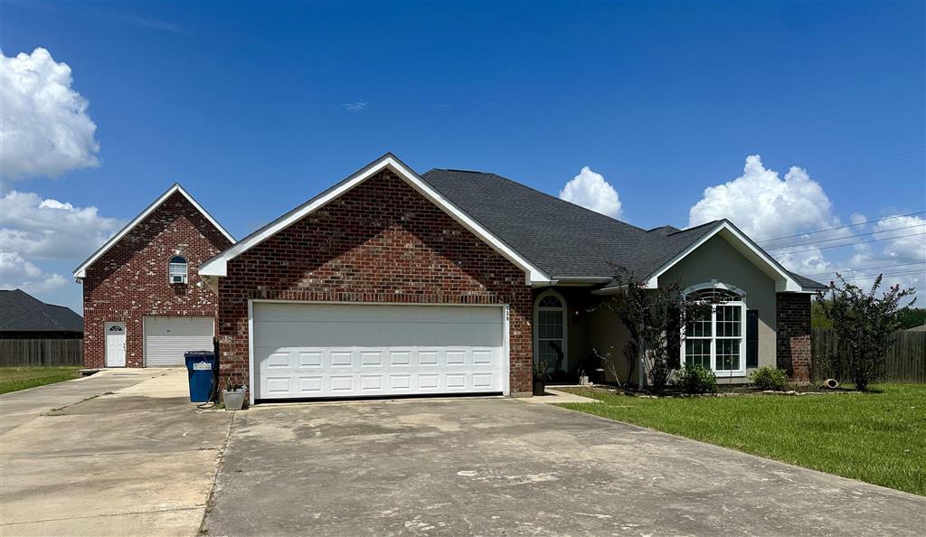 726 Acadian Drive