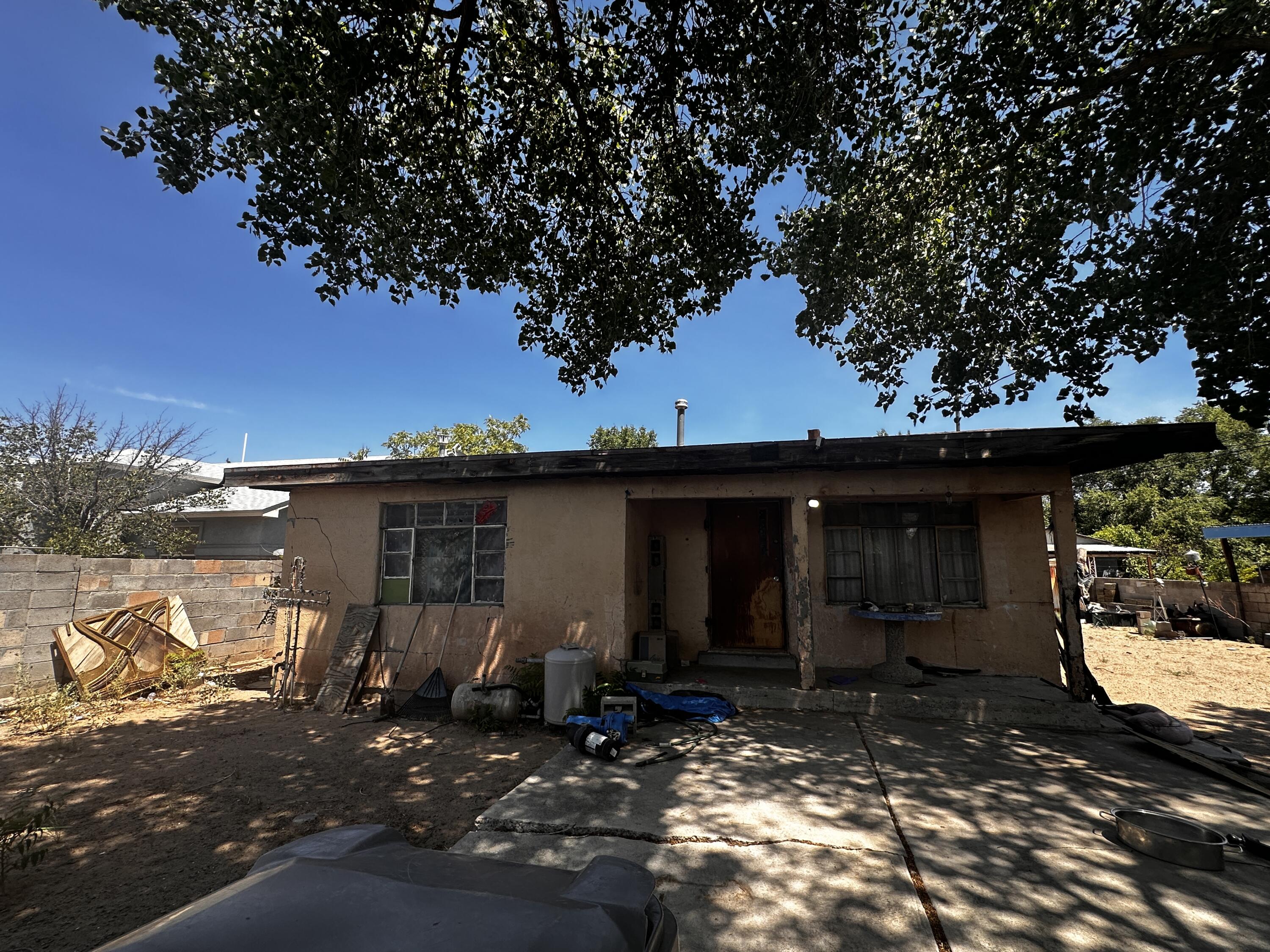 2804 Justo Road SW
