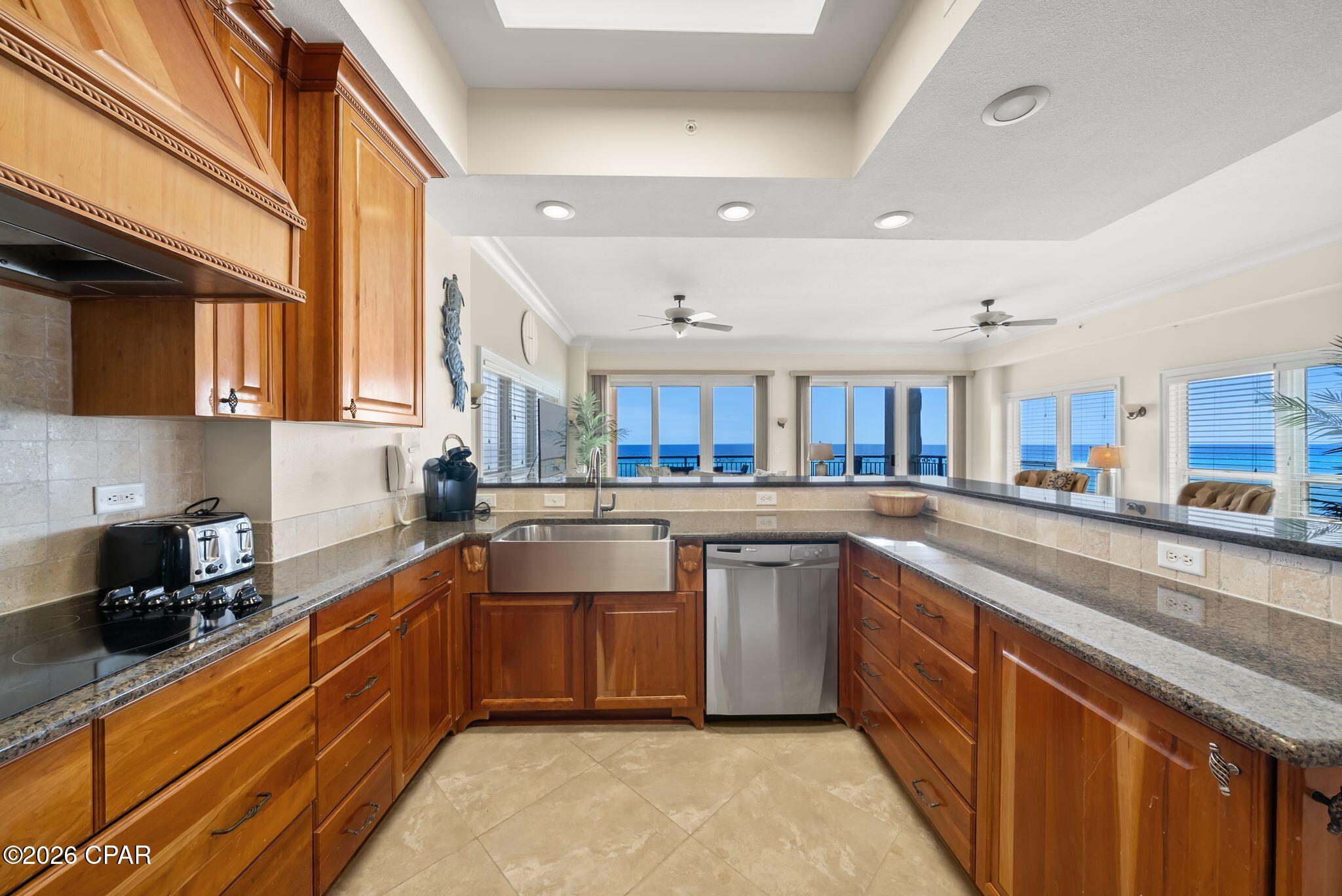 21523 Front Beach Road, Panama City Beach, FL 32413 thumbnail, photo 21 of 66