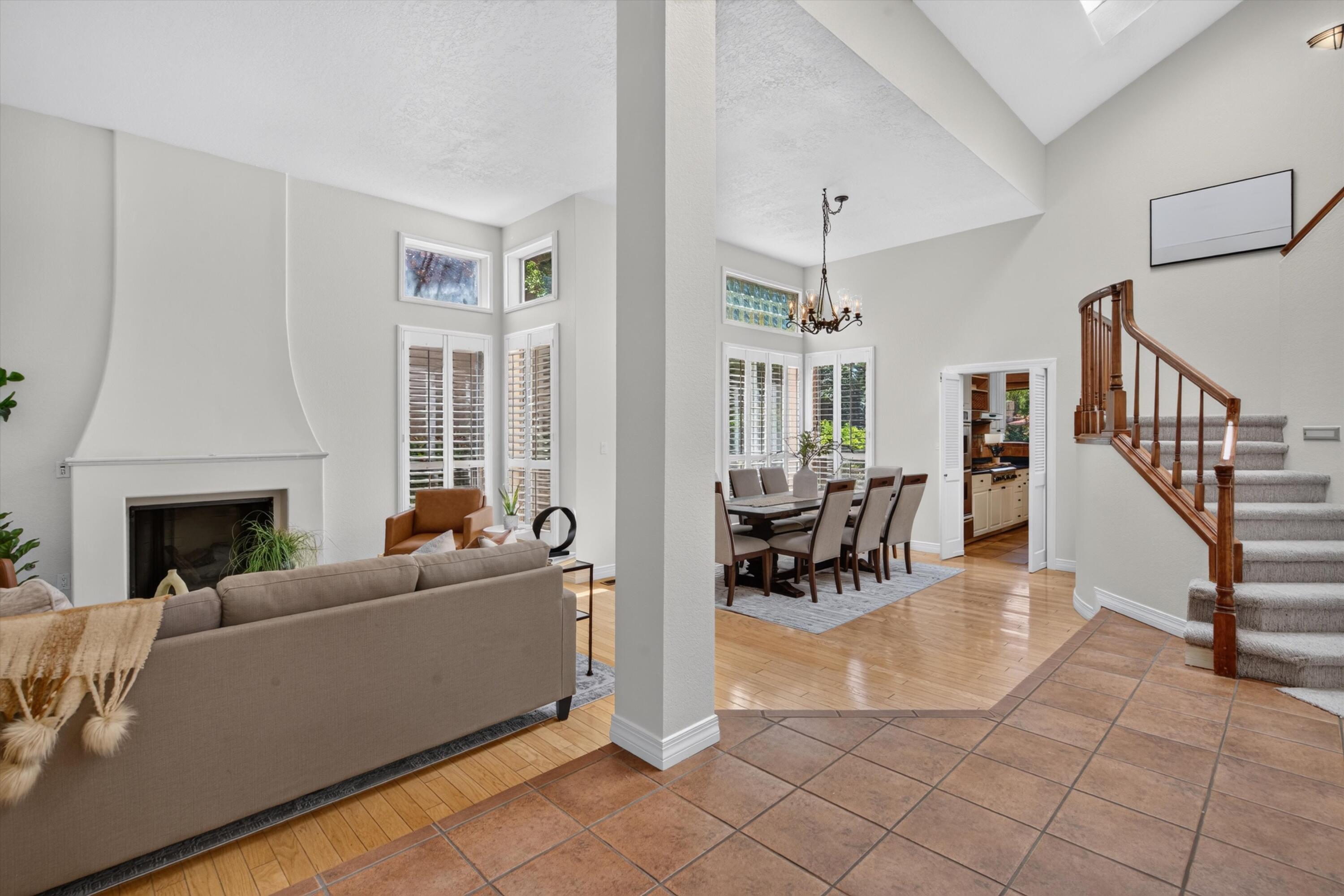 3rd image of 11316 Woodmar Ln Ne, Albuquerque, NM 87111 | MLS# 1109835