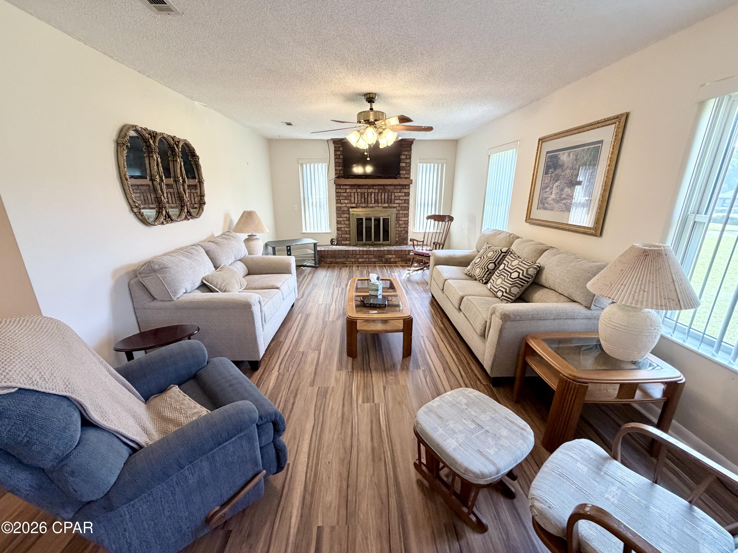 Photo 3 of Sale Pending at 4658 Ridgecrest Dr, Marianna, FL 32446 | MLS# 794603 | Listing updated on 2026-09-20