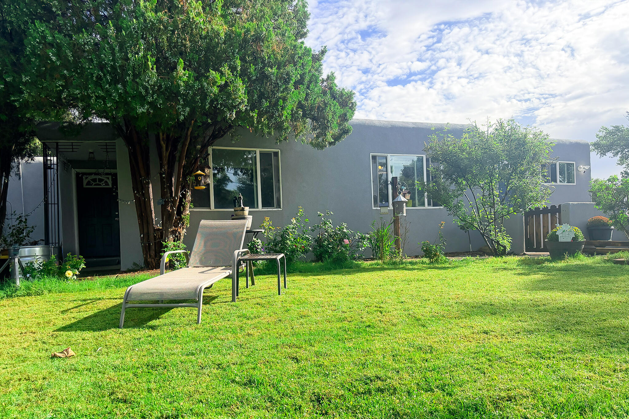Single family home for sale at 228 Appaloosa Dr, Los Lunas, NM 87031 | MLS# 1109842