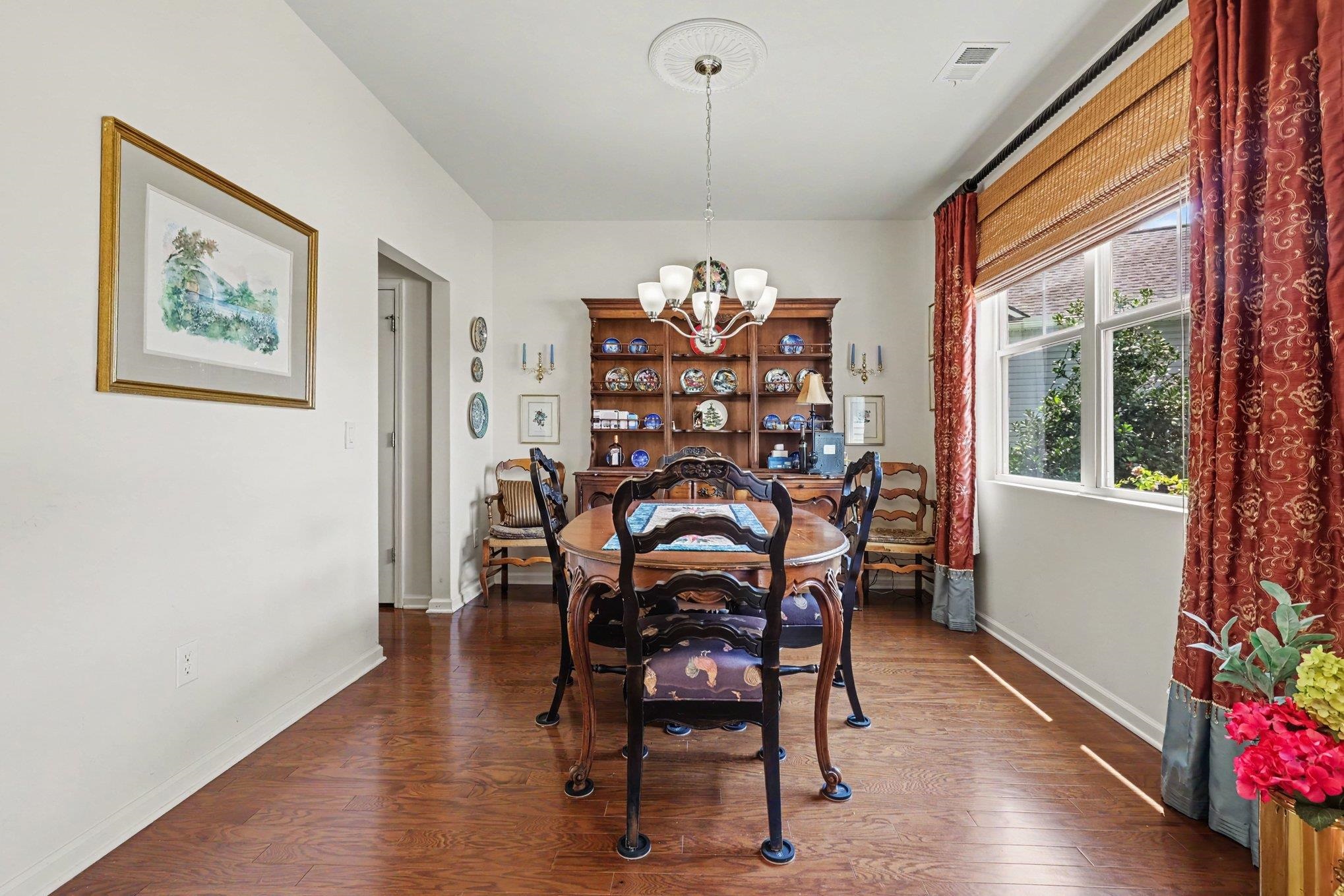 5th image of 5004 Wax Myrtle Ct, North Myrtle Beach, SC 29582 | MLS# 2621129