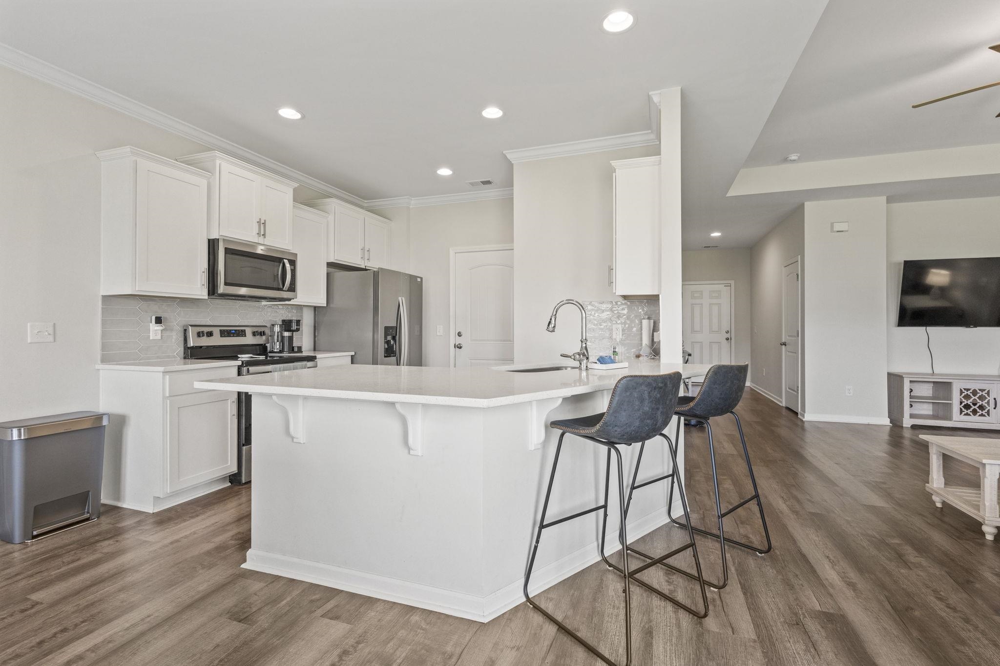 Photo 3 of Single family home for sale at 941 Oak Hollow St, Longs, SC 29568 | MLS# 2621181 | Listing updated on 2026-09-19