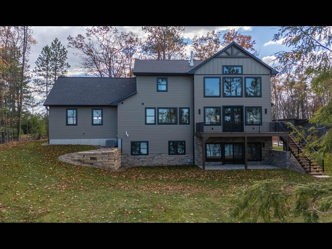 2482 Clearwater Lake Trl