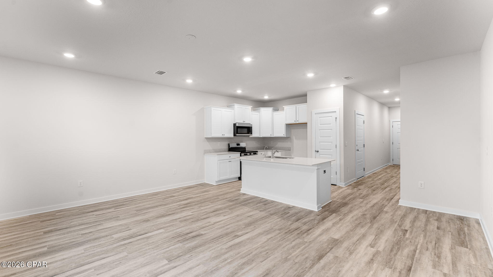 257 Phillips Bluff Avenue, Panama City Beach, FL 32407 thumbnail, photo 12 of 27