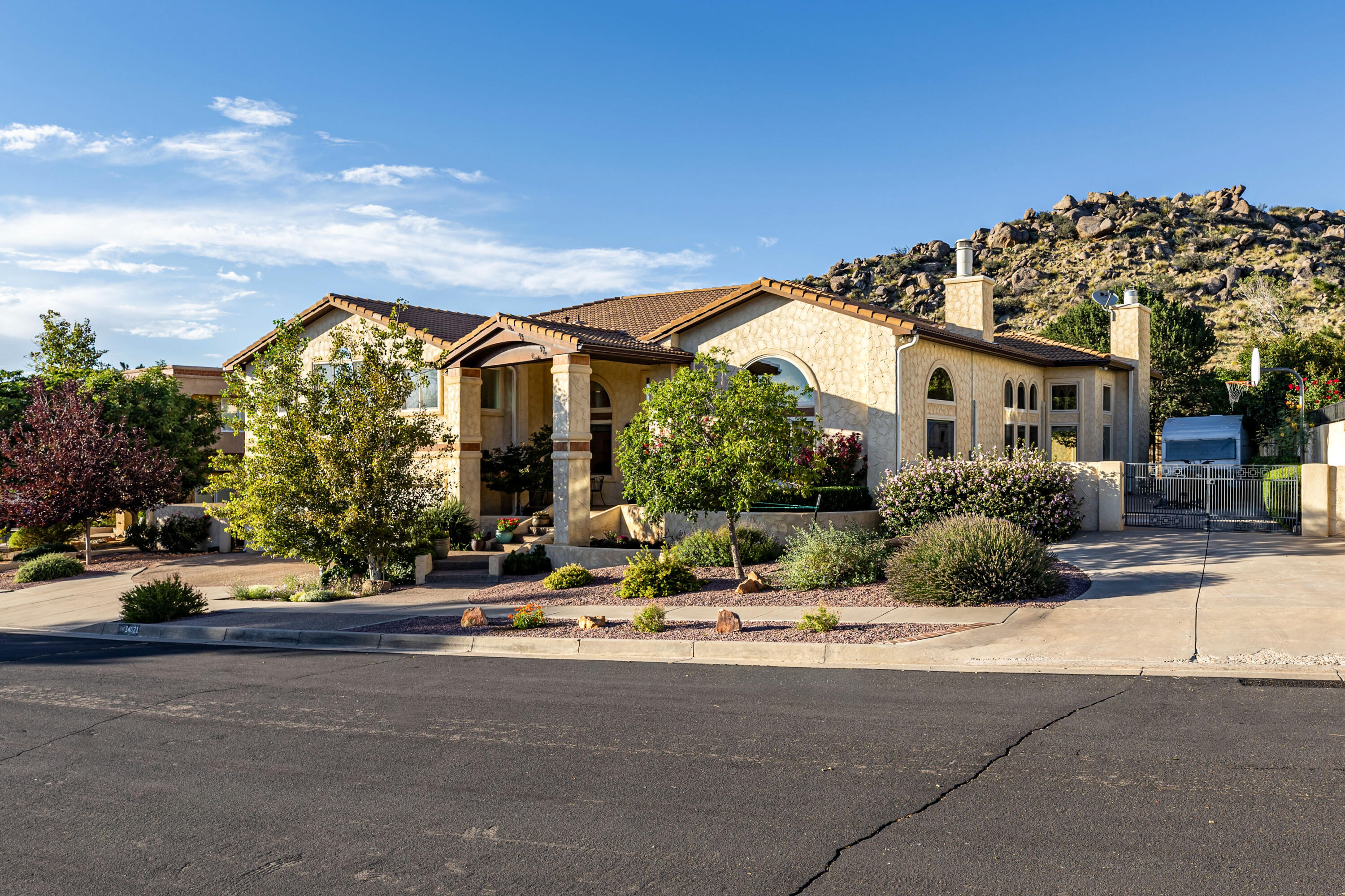 Photo 1 of Sale Pending at 14021 Wind Mountain Rd Ne, Albuquerque, NM 87112 | MLS# 1109911 | Listing updated on 2026-09-05
