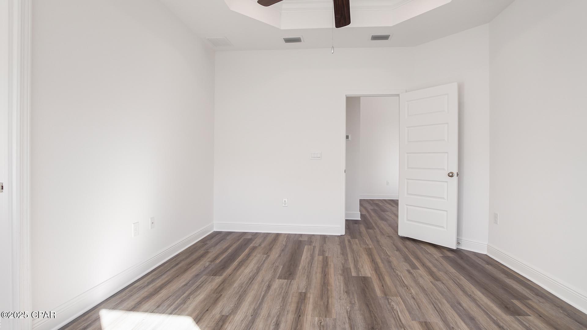 565 Hancock Way, Panama City Beach, FL 32413 thumbnail, photo 17 of 33